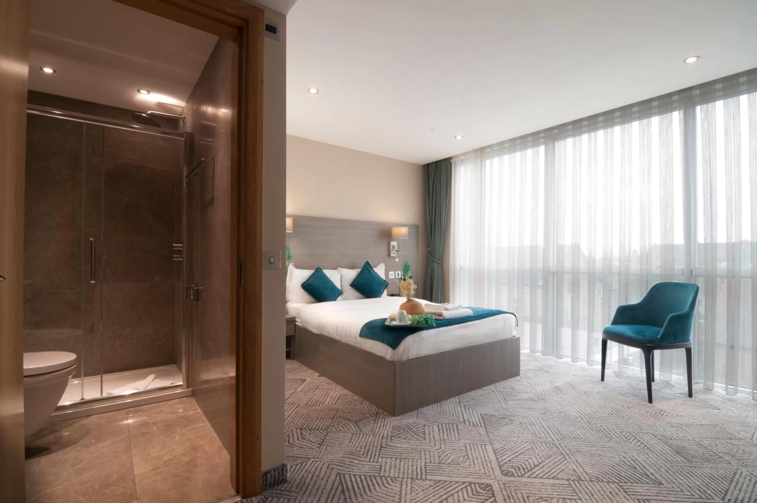 Bed in The Lion & Key Hotel