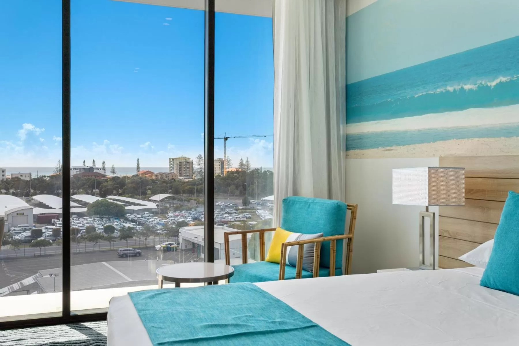 View (from property/room), Bed in Rydges Gold Coast Airport