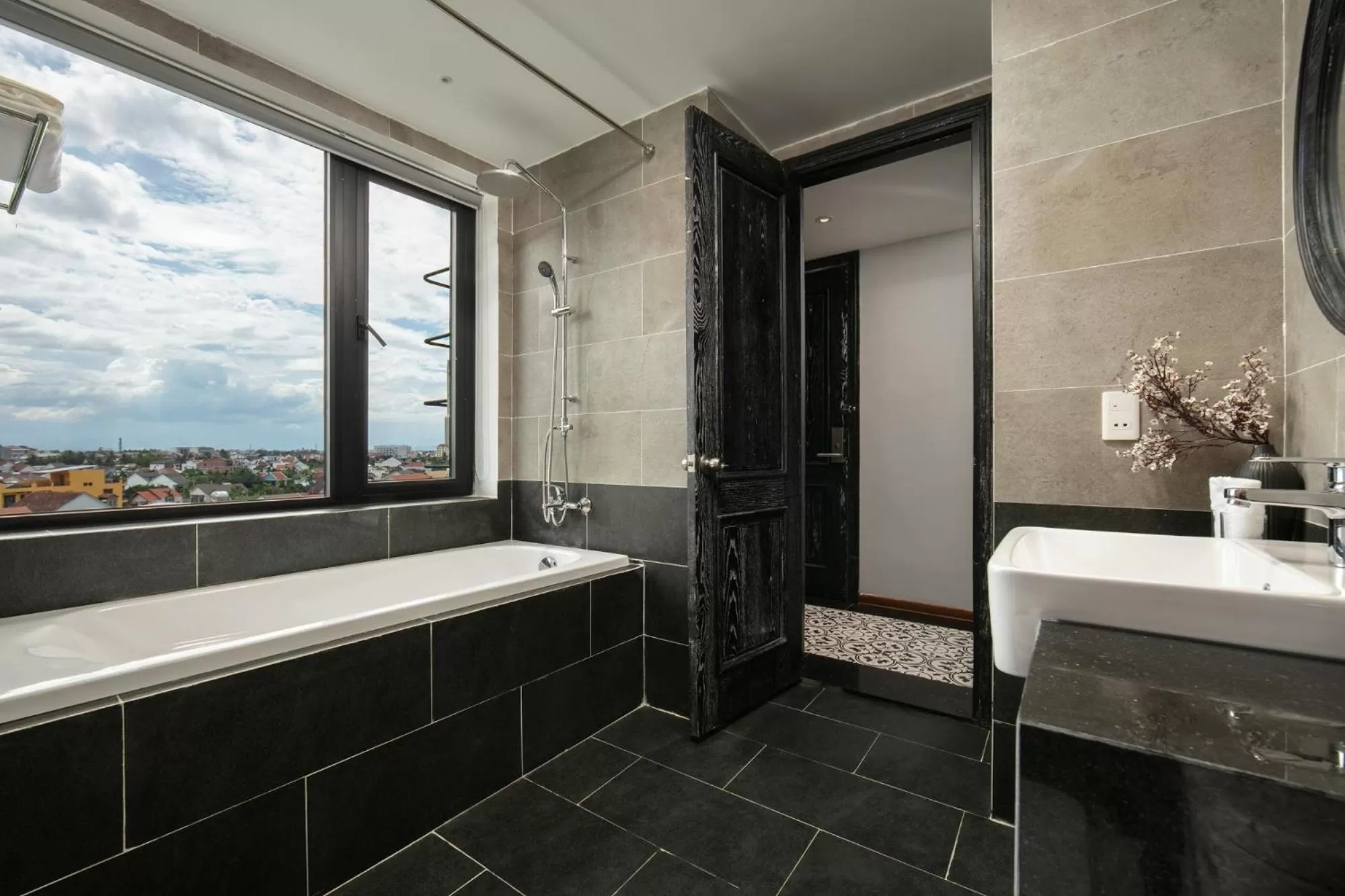 Bathroom in Shining Riverside Hoi An Boutique & Spa