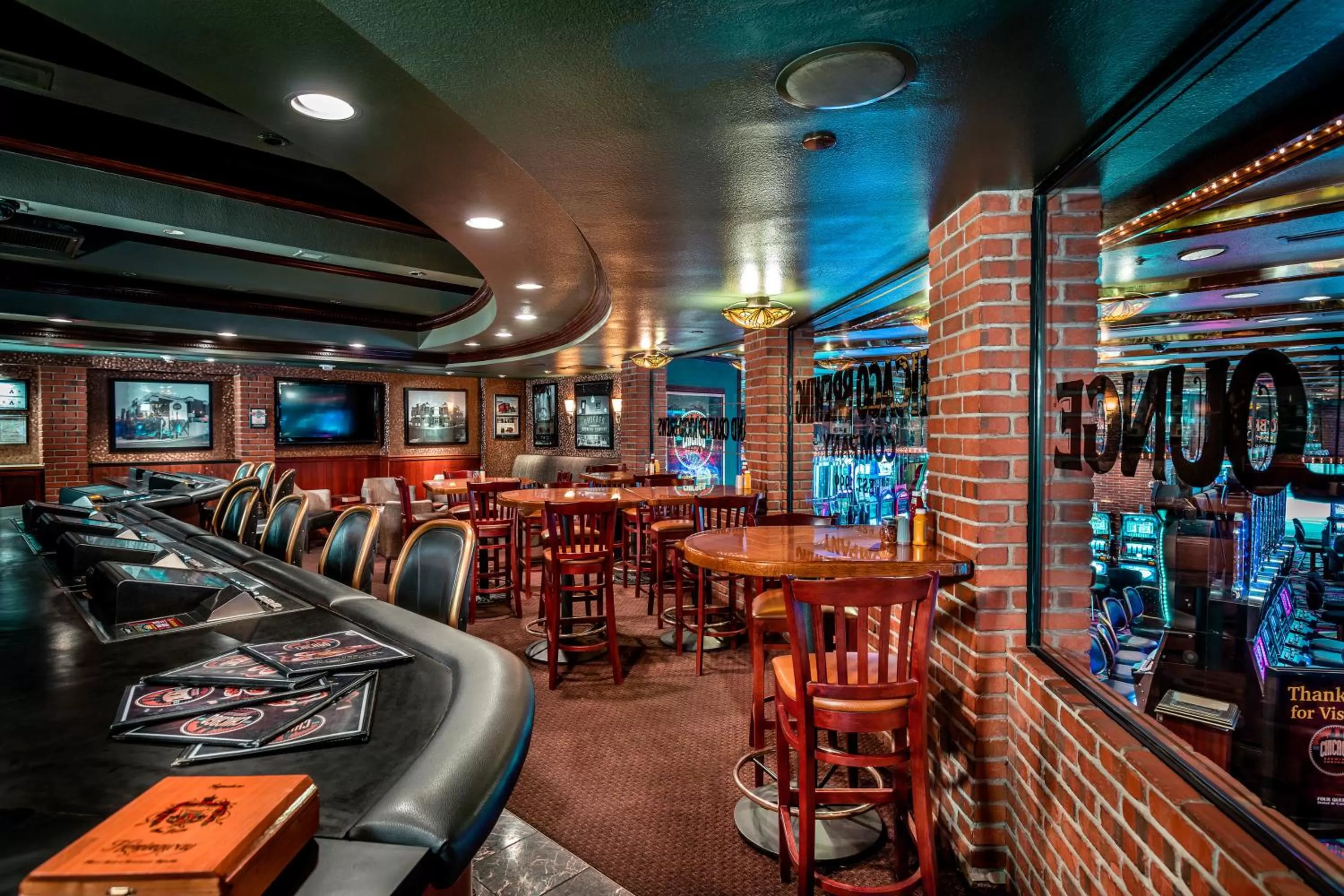 Lounge or bar in Four Queens Hotel and Casino