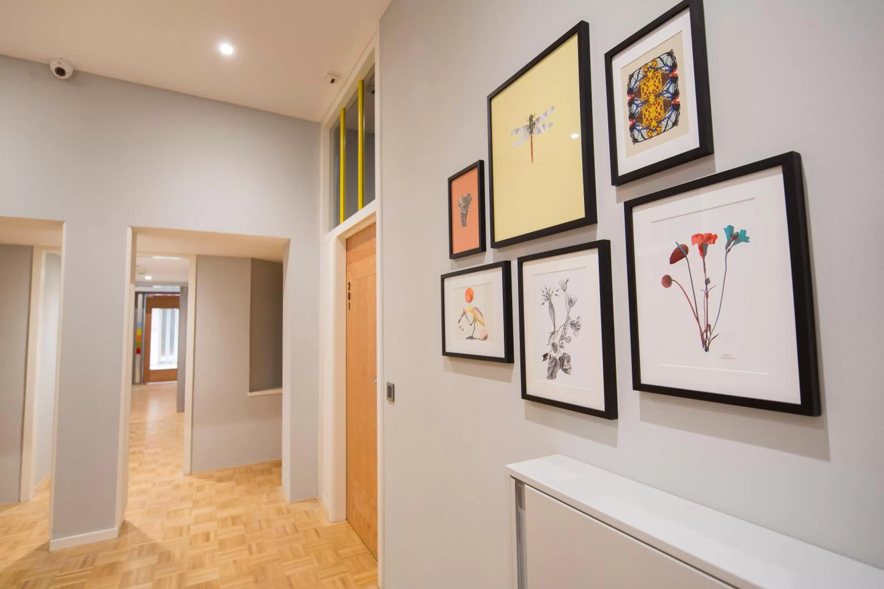 Property building in Quentin Zoo hotel