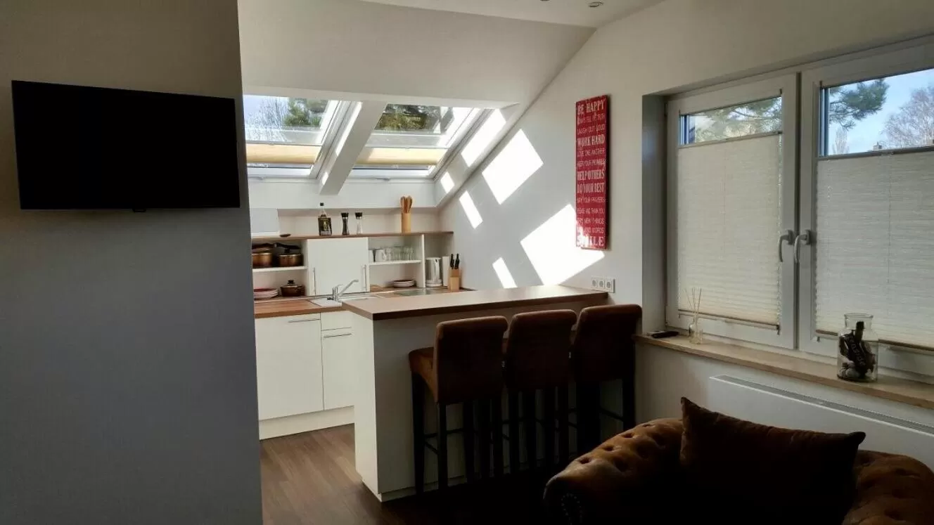 Photo of the whole room in Seaside-Townhouse