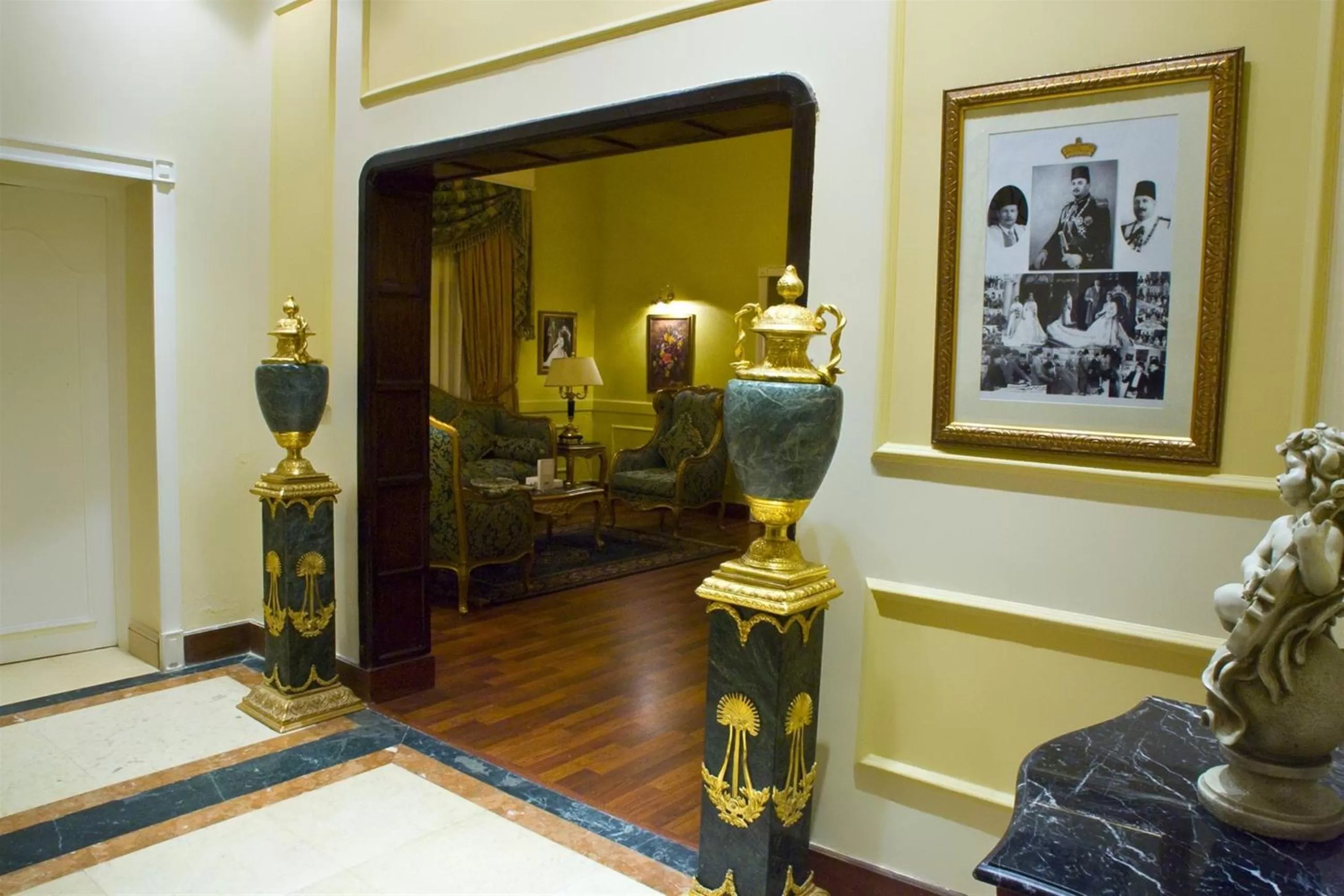 Logo/Certificate/Sign in Helnan Auberge Fayoum