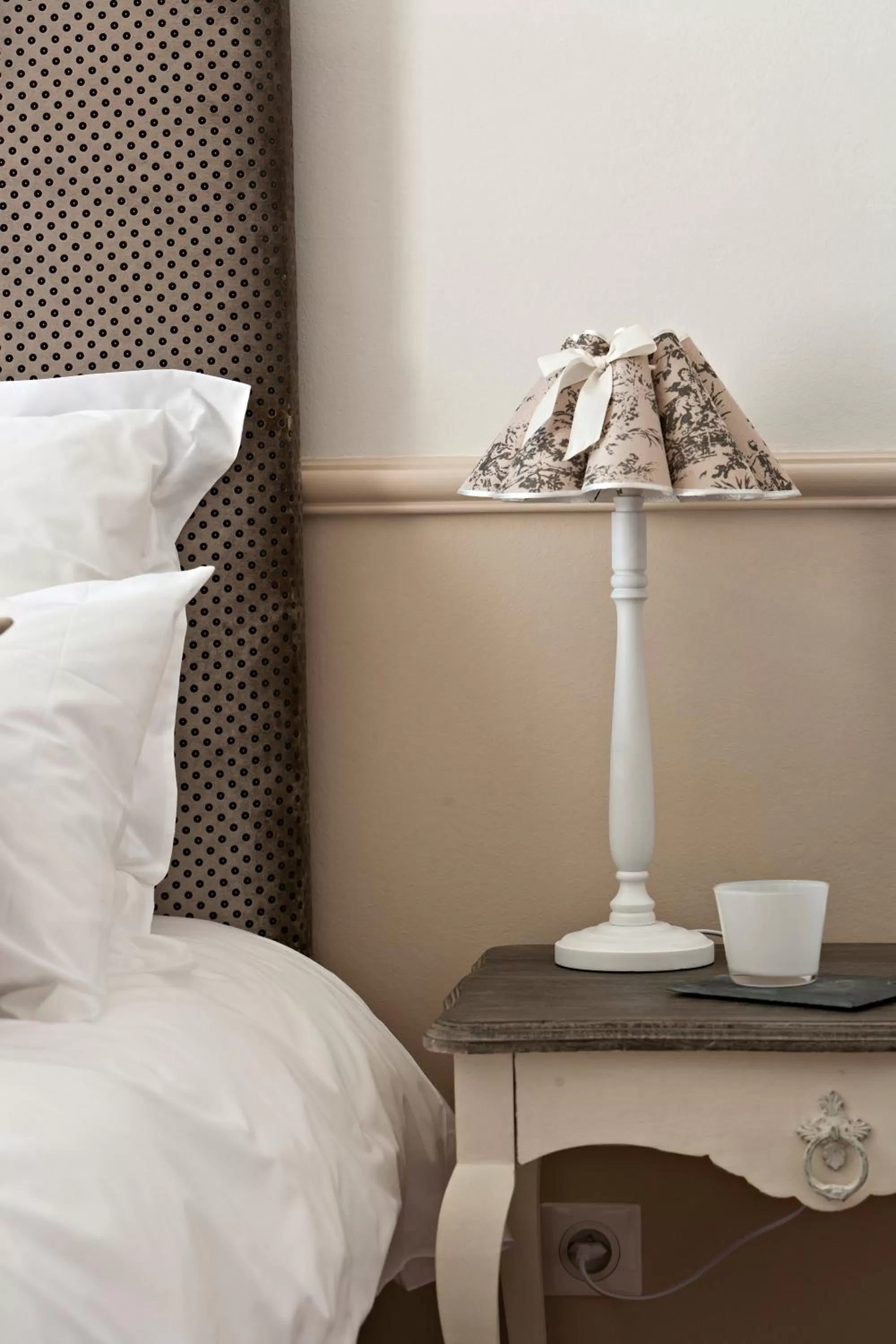 Bed in Le Mas de l'Espérance - Chambres d'hôtes de Prestige