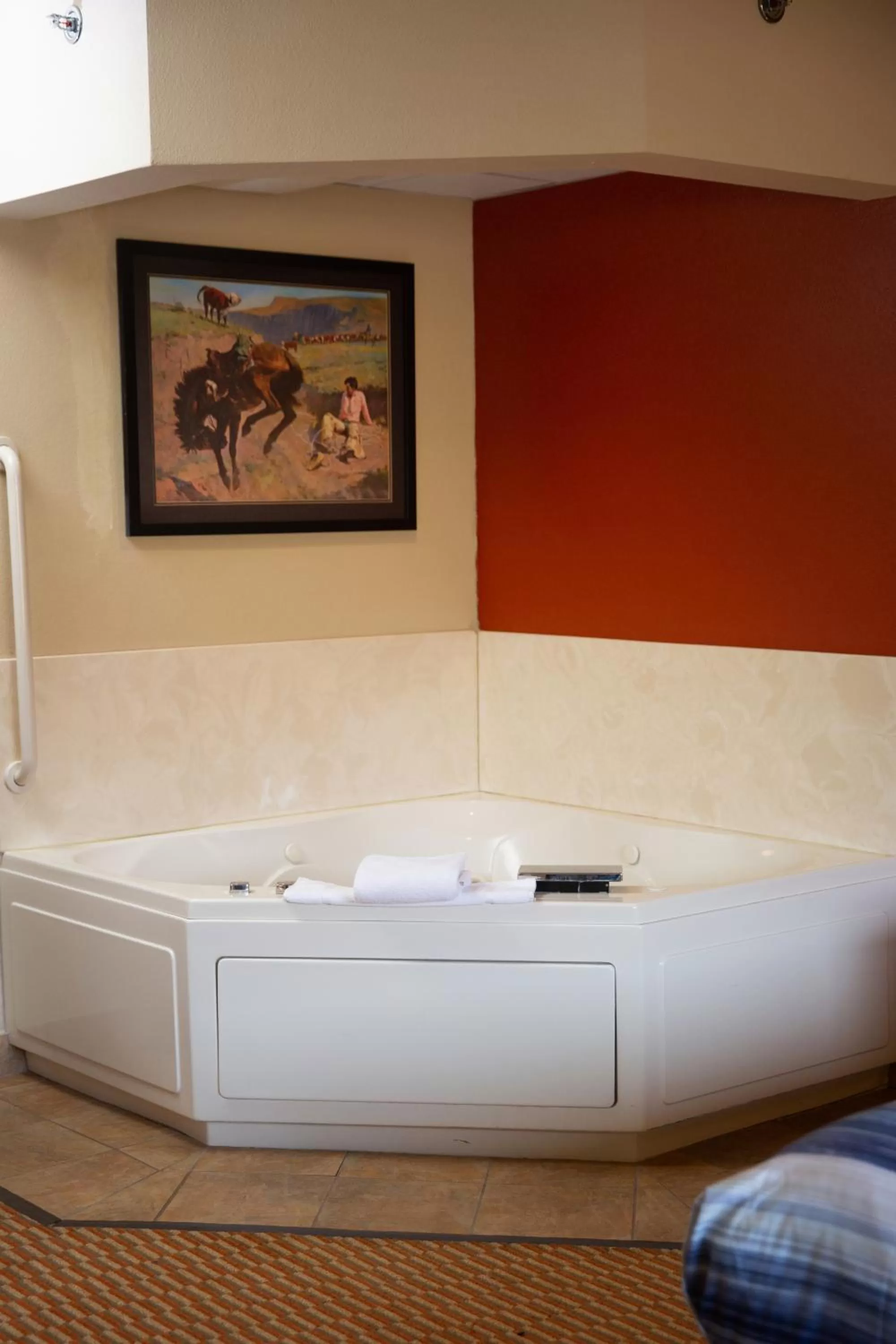 Bathroom, Bed in AmericInn by Wyndham Pampa Event Center