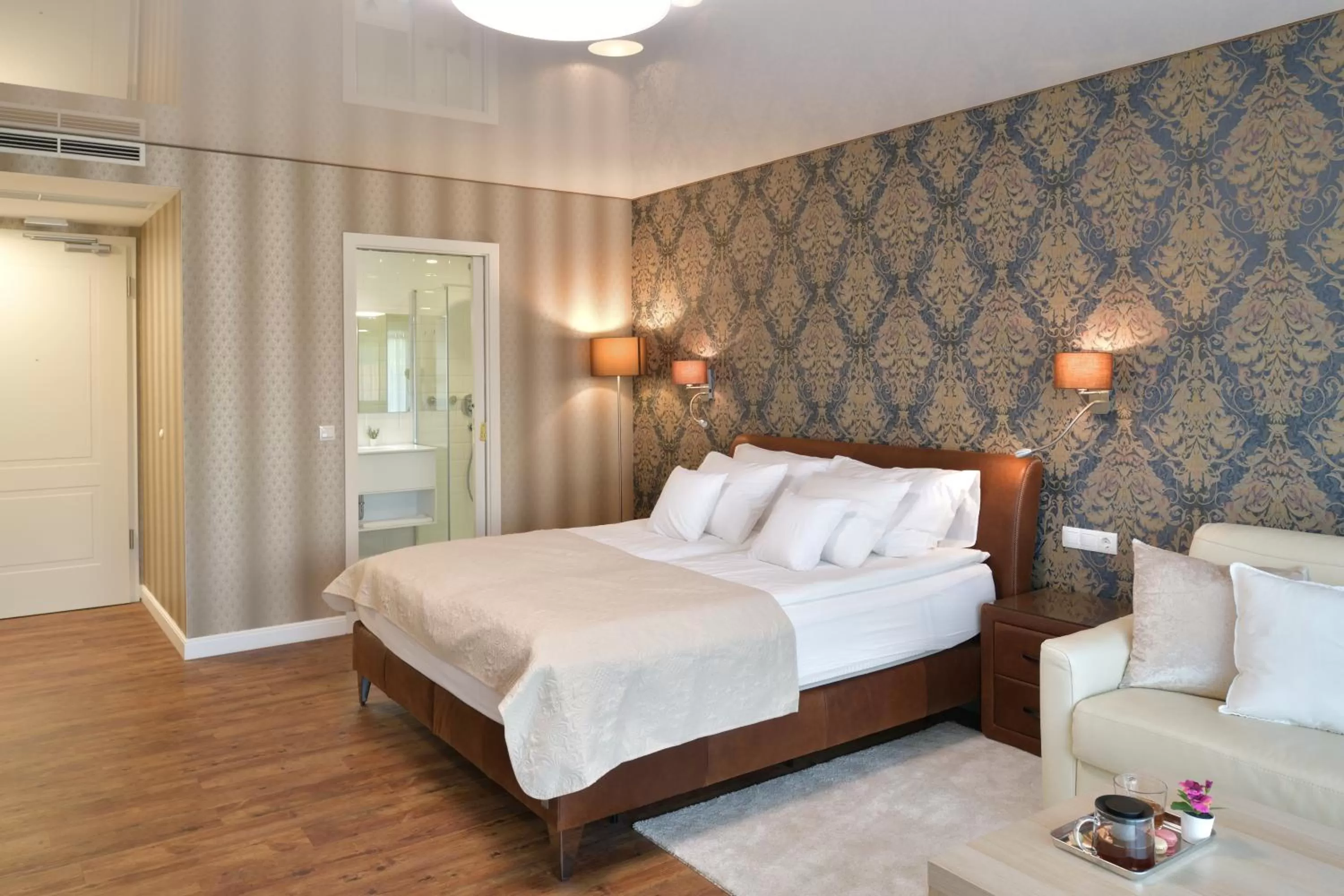 Photo of the whole room, Bed in Villa Tatjana