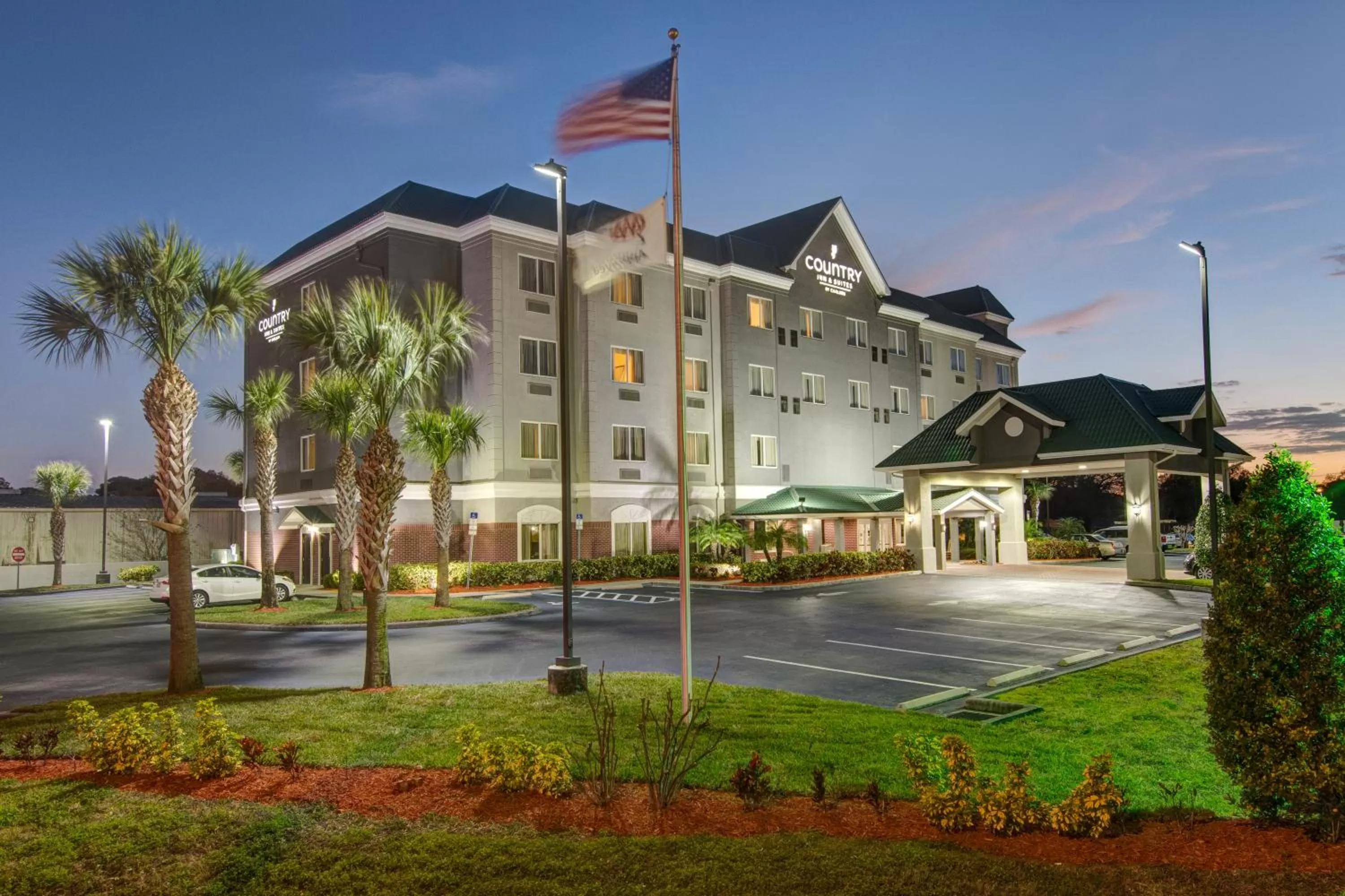Country Inn & Suites by Radisson, St Petersburg - Clearwater, FL