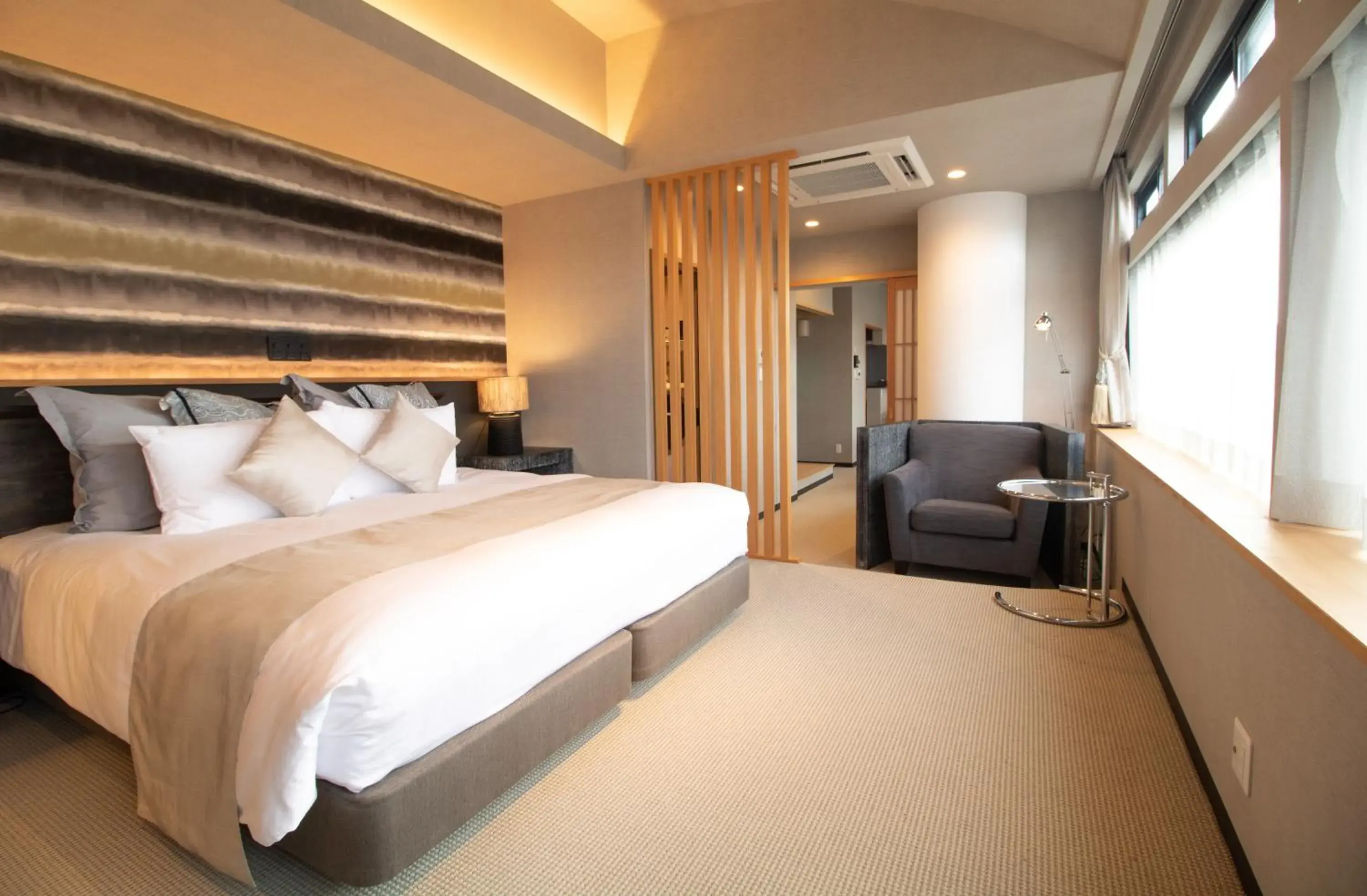 Three-Bedroom Apartment in R&Run Kyoto Serviced Apartment & Suites Three-Bedroom Apartment in R&Run Kyoto Serviced Apartment & Suites