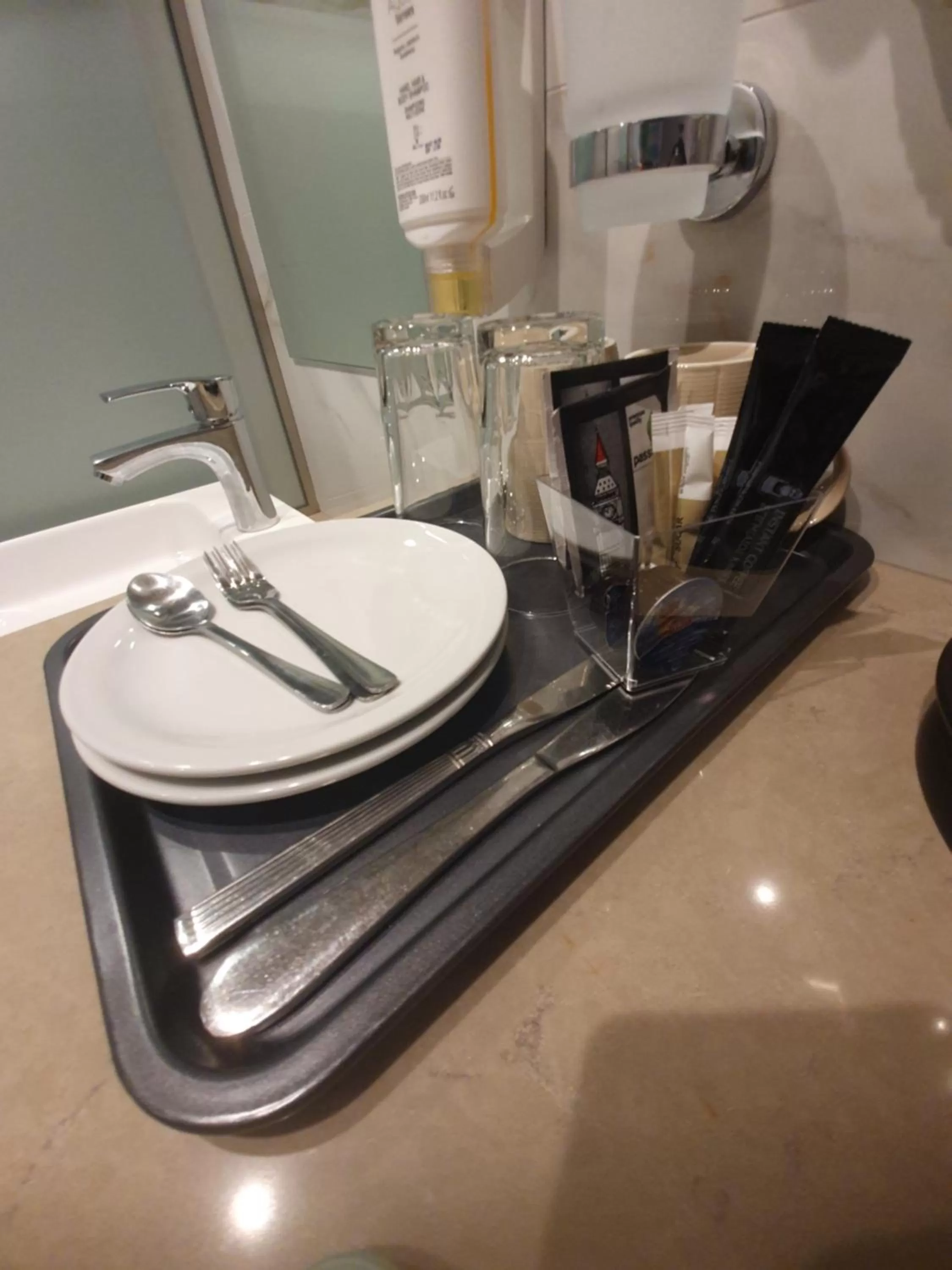 Coffee/tea facilities, Restaurant/Places to Eat in EUPHORIA ''Staying in Pleasure''