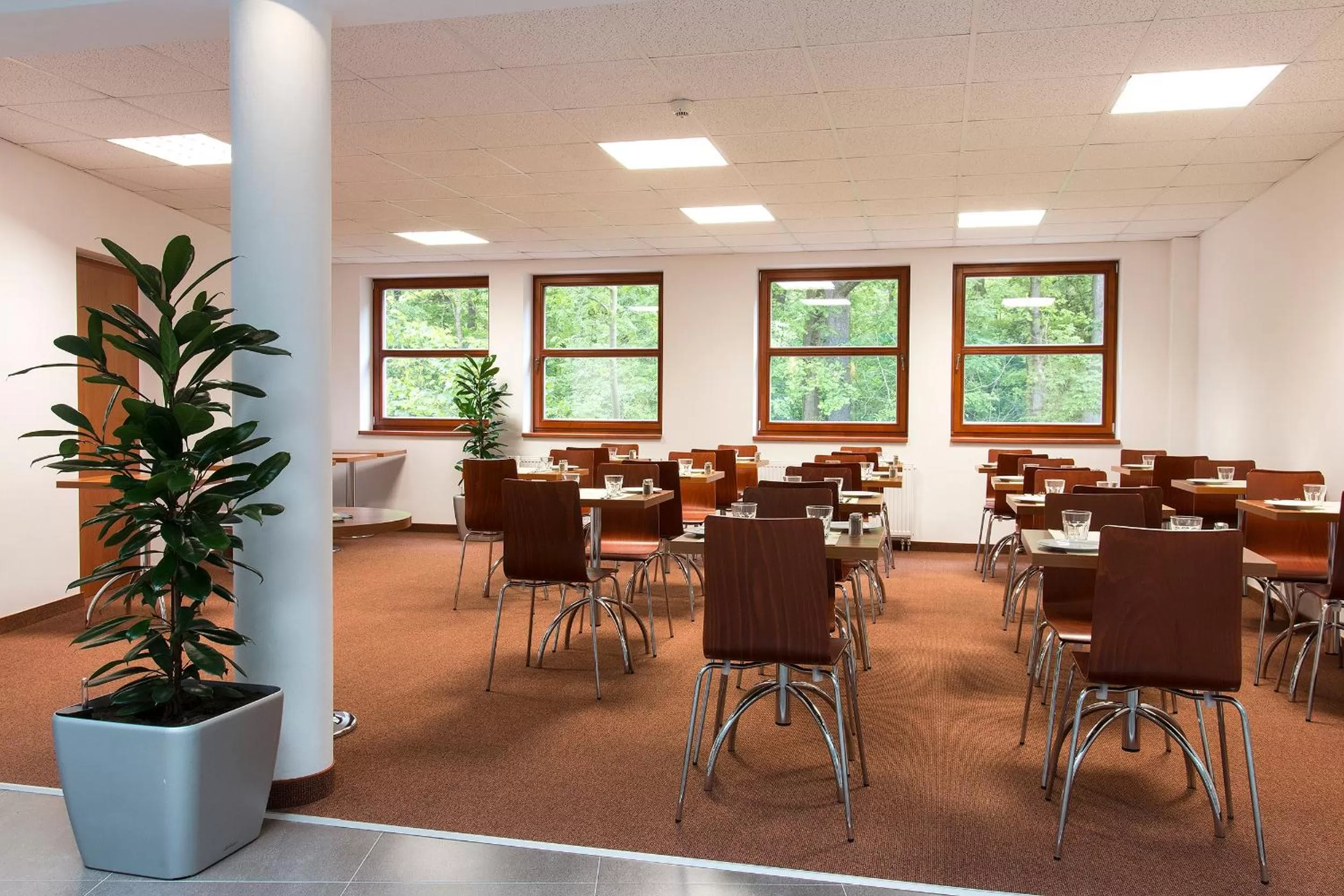 Restaurant/places to eat in Sporthotel Hostivice