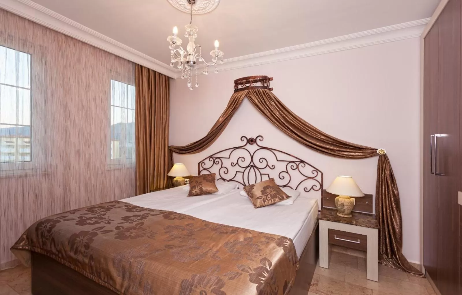 Bedroom, Bed in Paradiso Günlük Kiralık Daireler Only Room