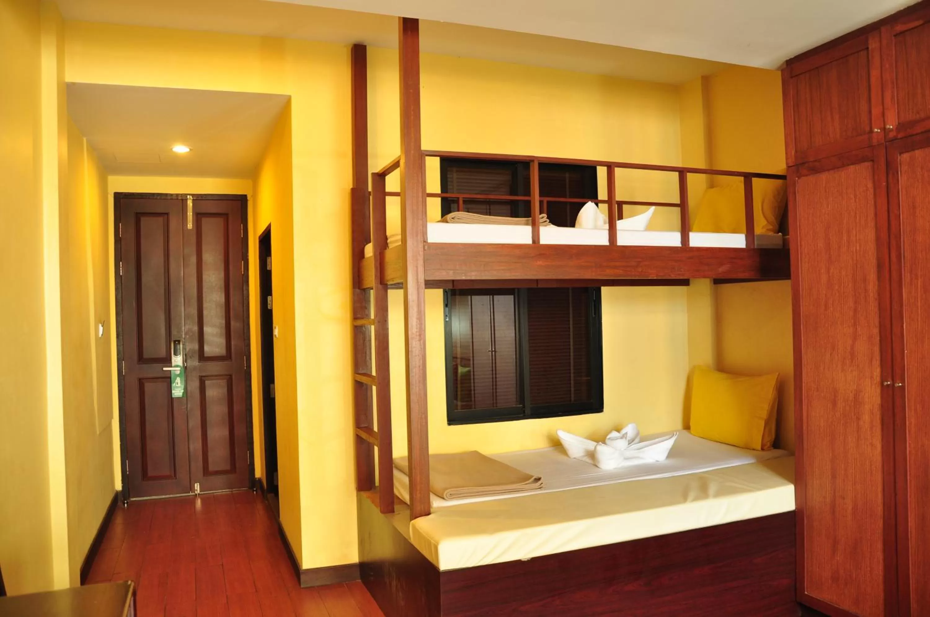 bunk bed, Bed in Sabye Bangkok