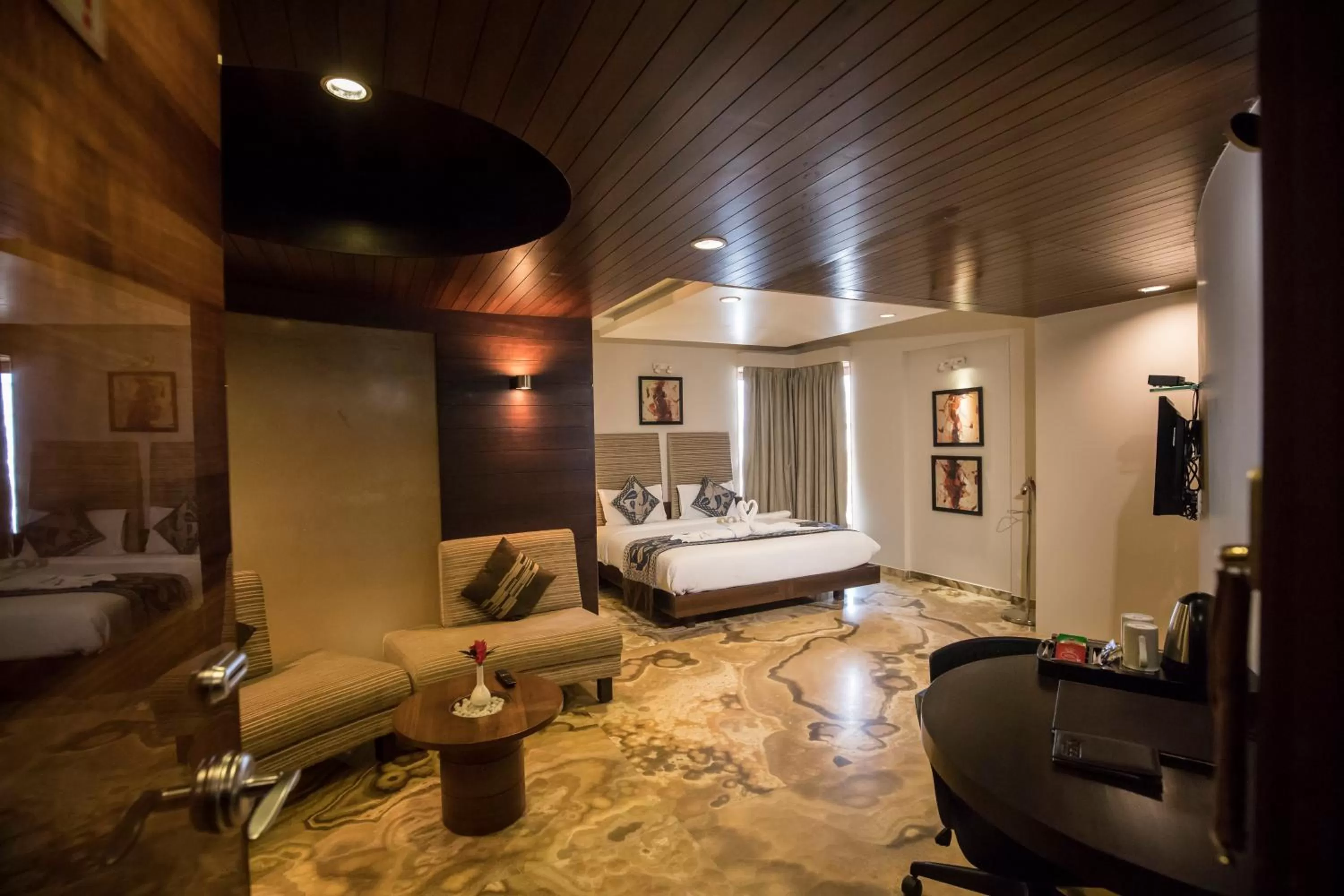 Photo of the whole room, Bed in Bizz The Hotel