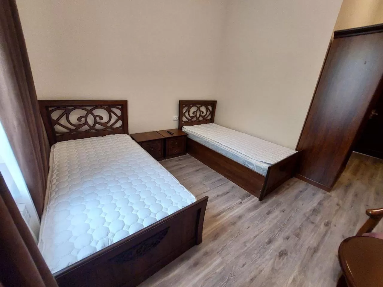 Photo of the whole room, Bed in Samarabonu Hotel