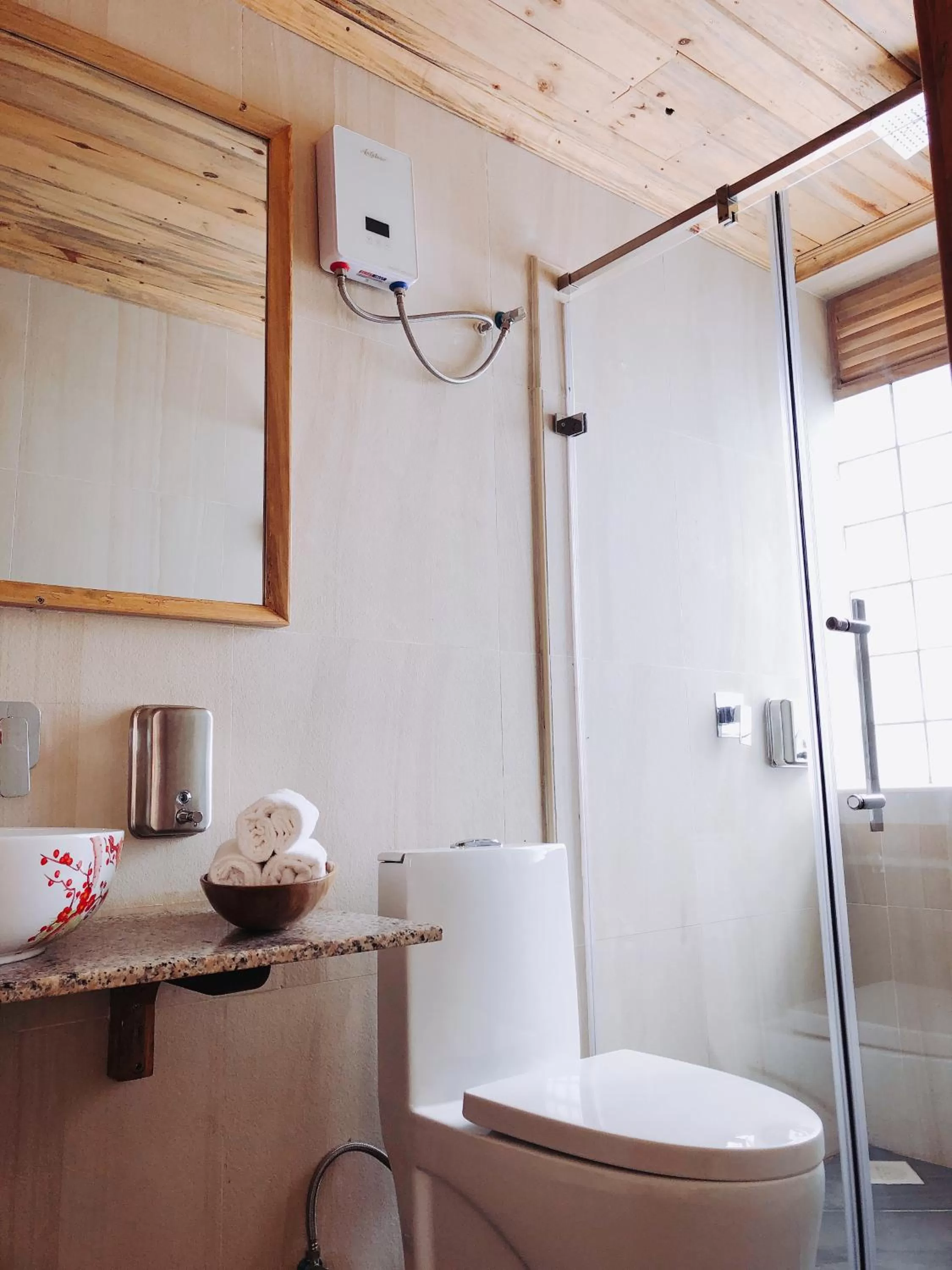 Bathroom in Hotel Duomo and Suites