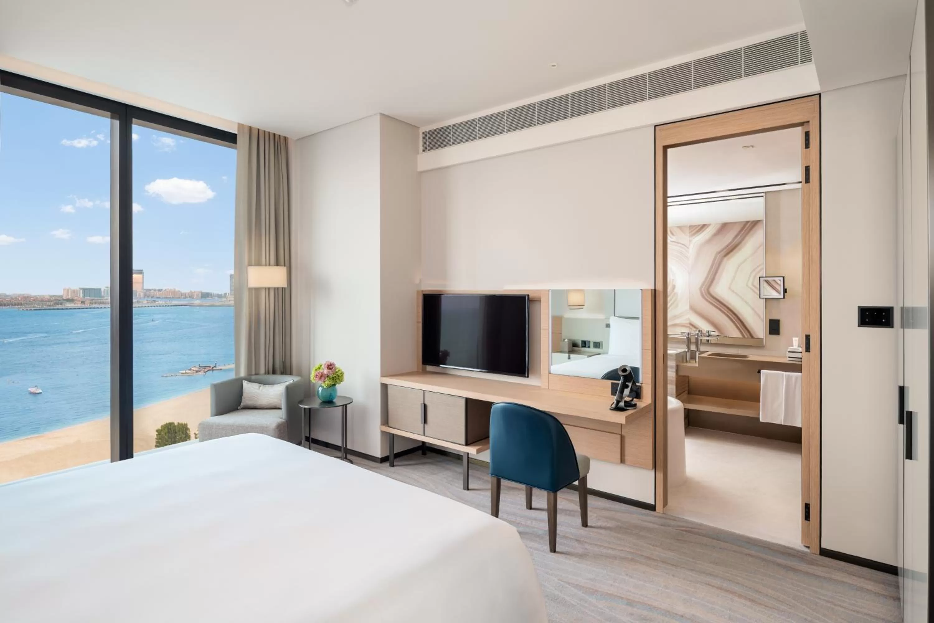 Sea view, Bed in Address Beach Resort