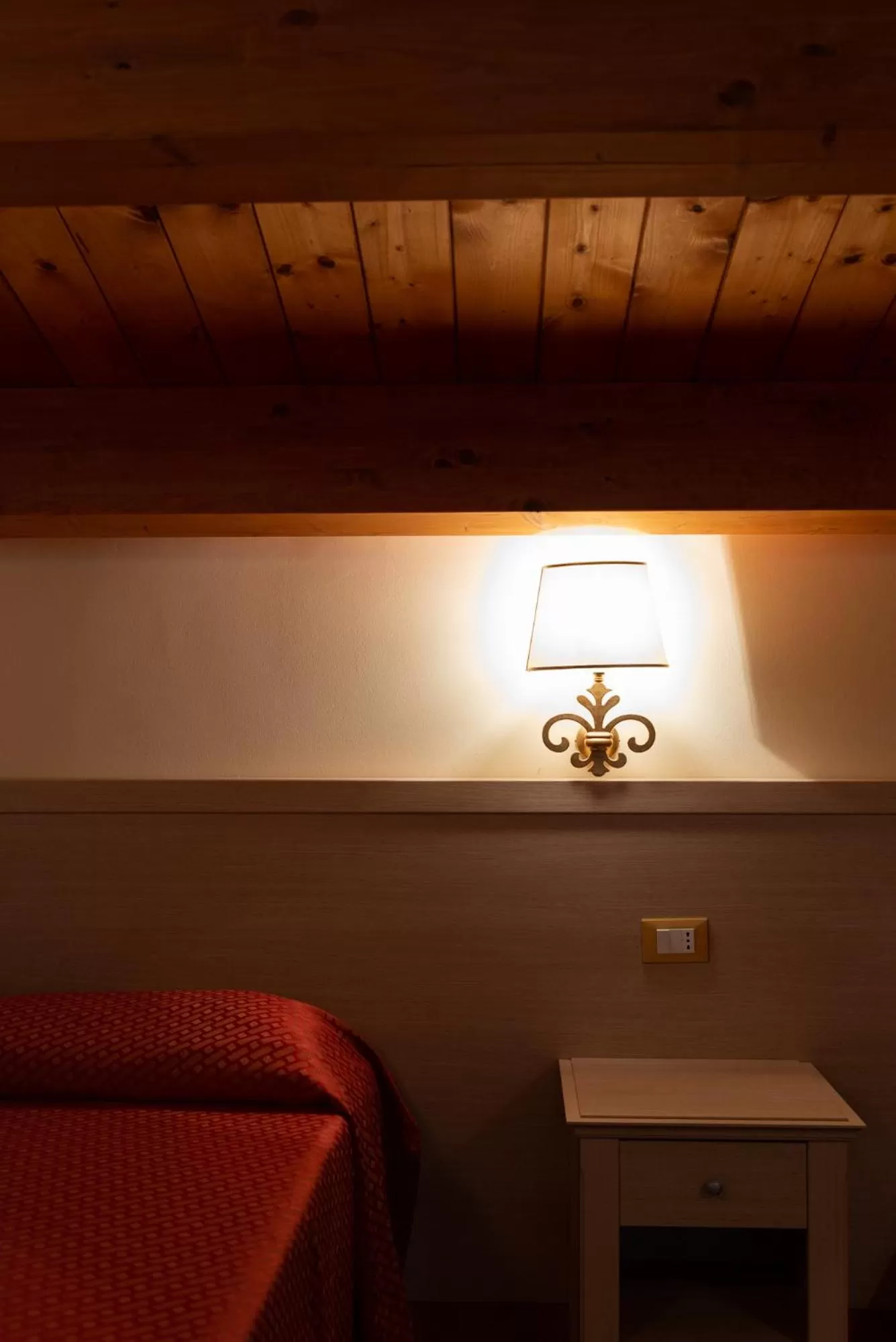 Bed in Hotel Don Giovanni