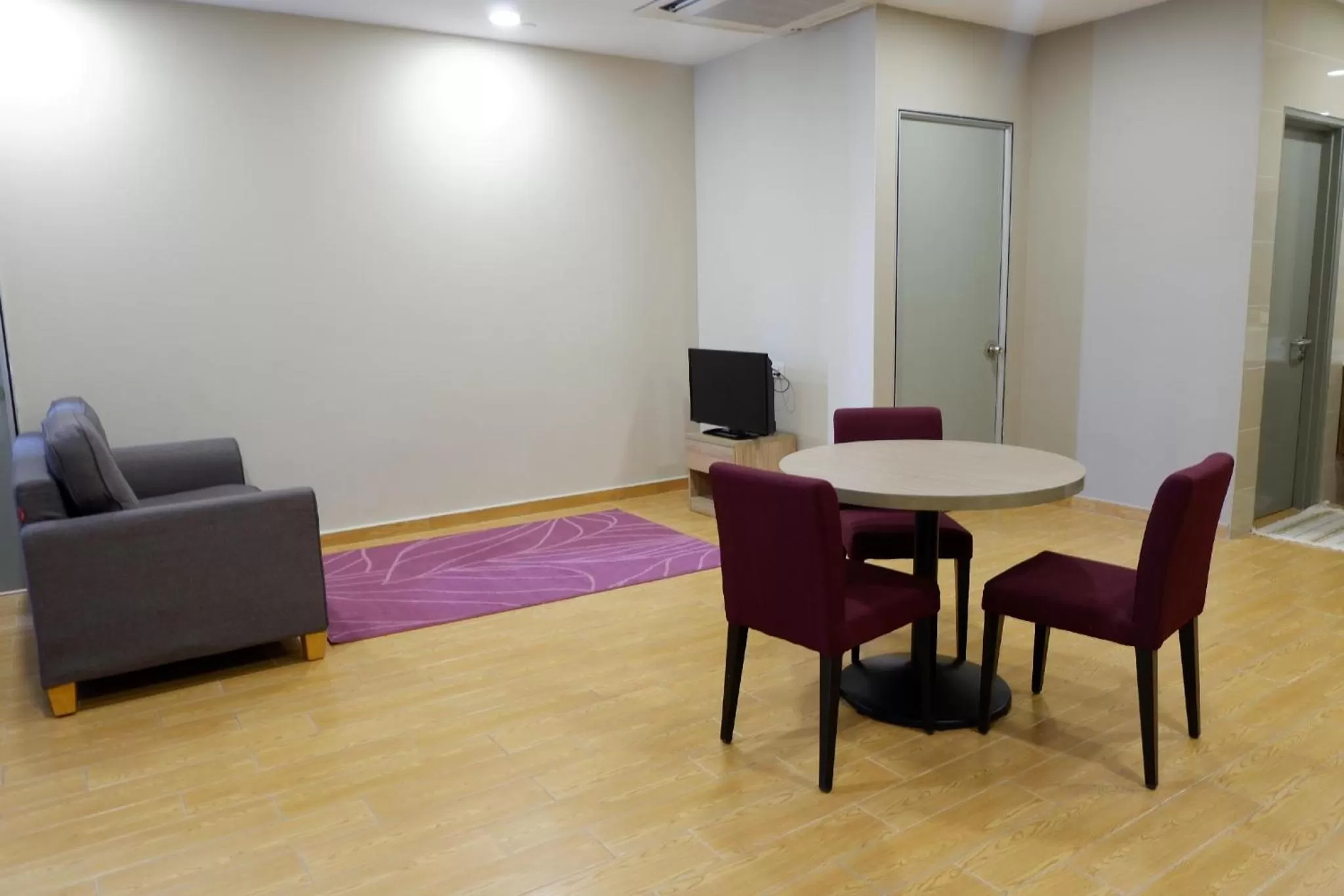 Living room in Bangi Perdana Hotel