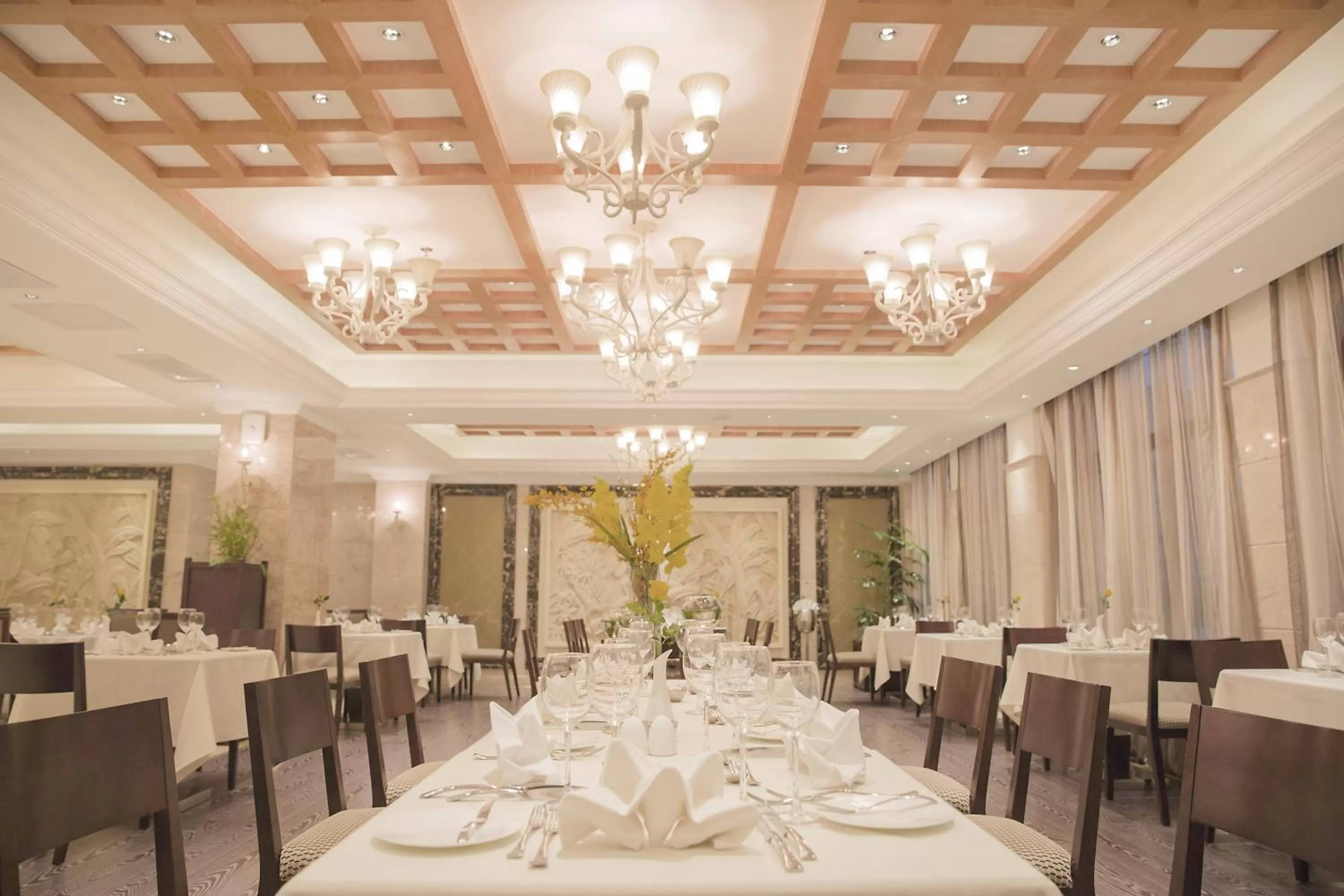 Restaurant/places to eat in Golden Tulip Addis Ababa