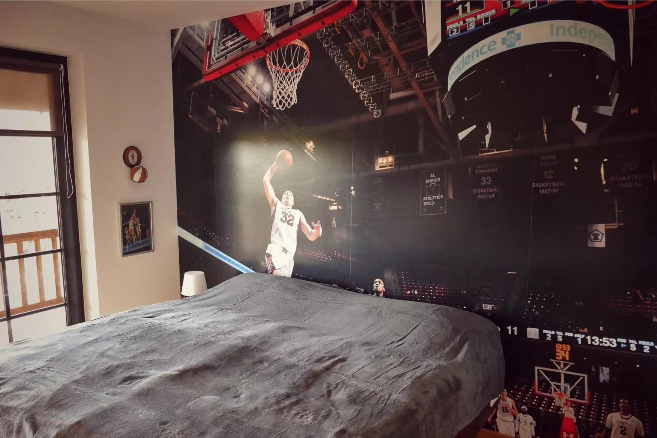 Bedroom, Bed in Road Stop Mettmann