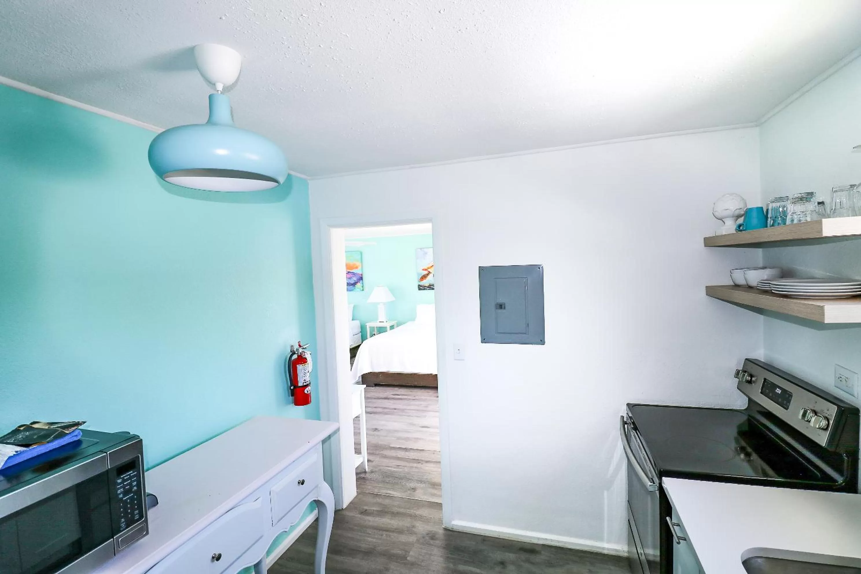 kitchen in Drop Anchor Resort & Marina