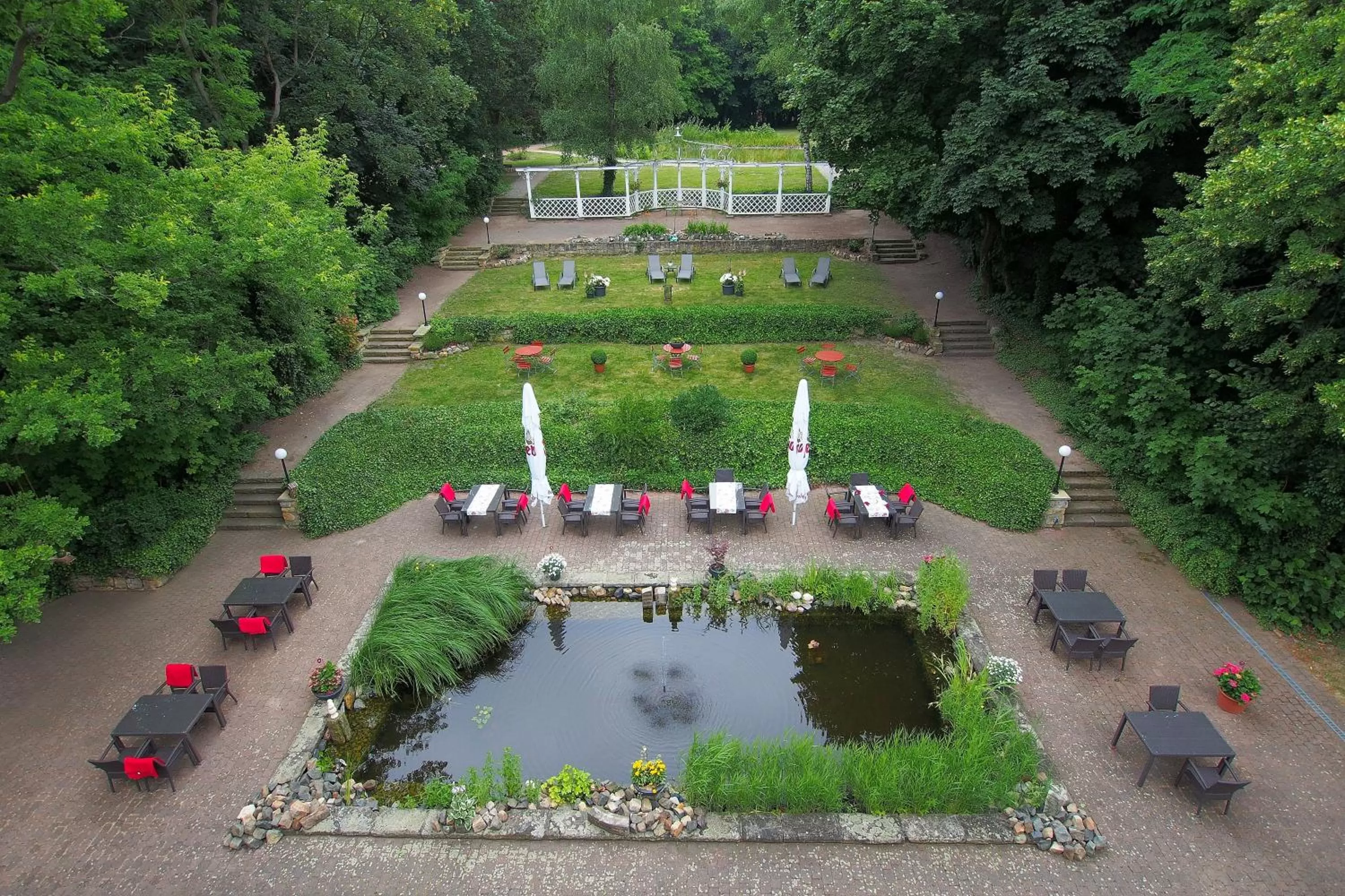 Patio in Hotel Schlossvilla Derenburg