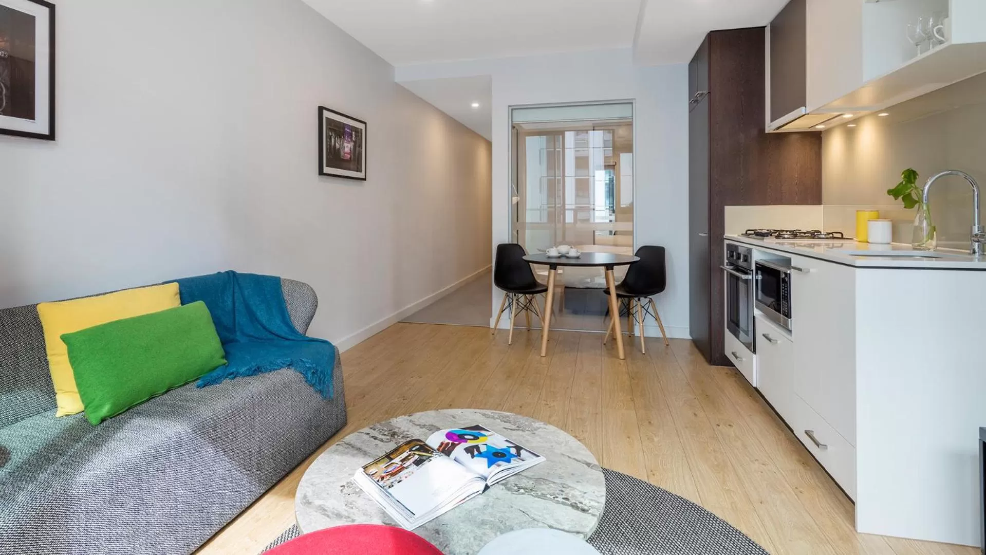 Kitchen or kitchenette in Oaks Melbourne Southbank Suites