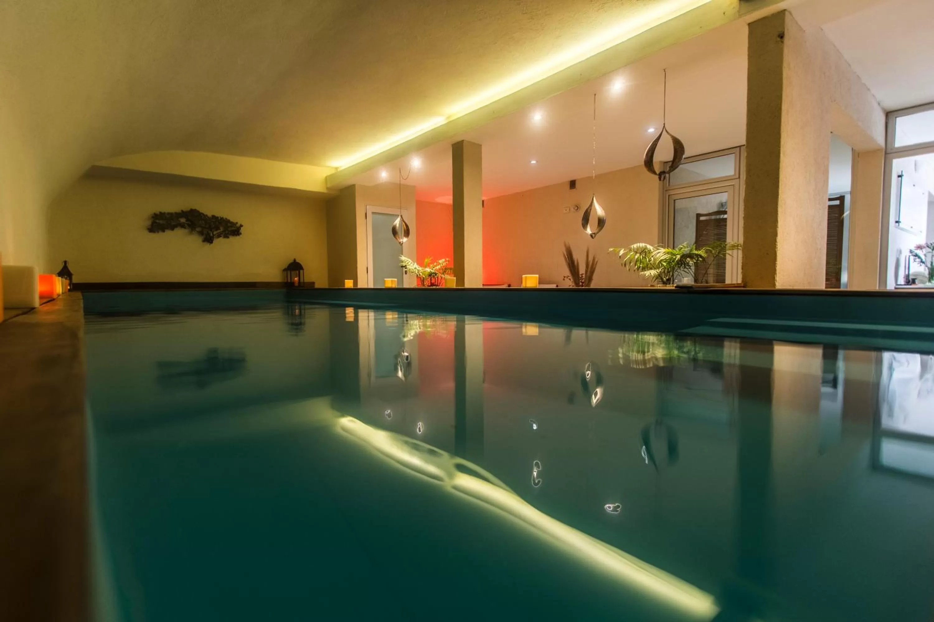 Hot Tub in BlackStone Apart Boutique Hotel