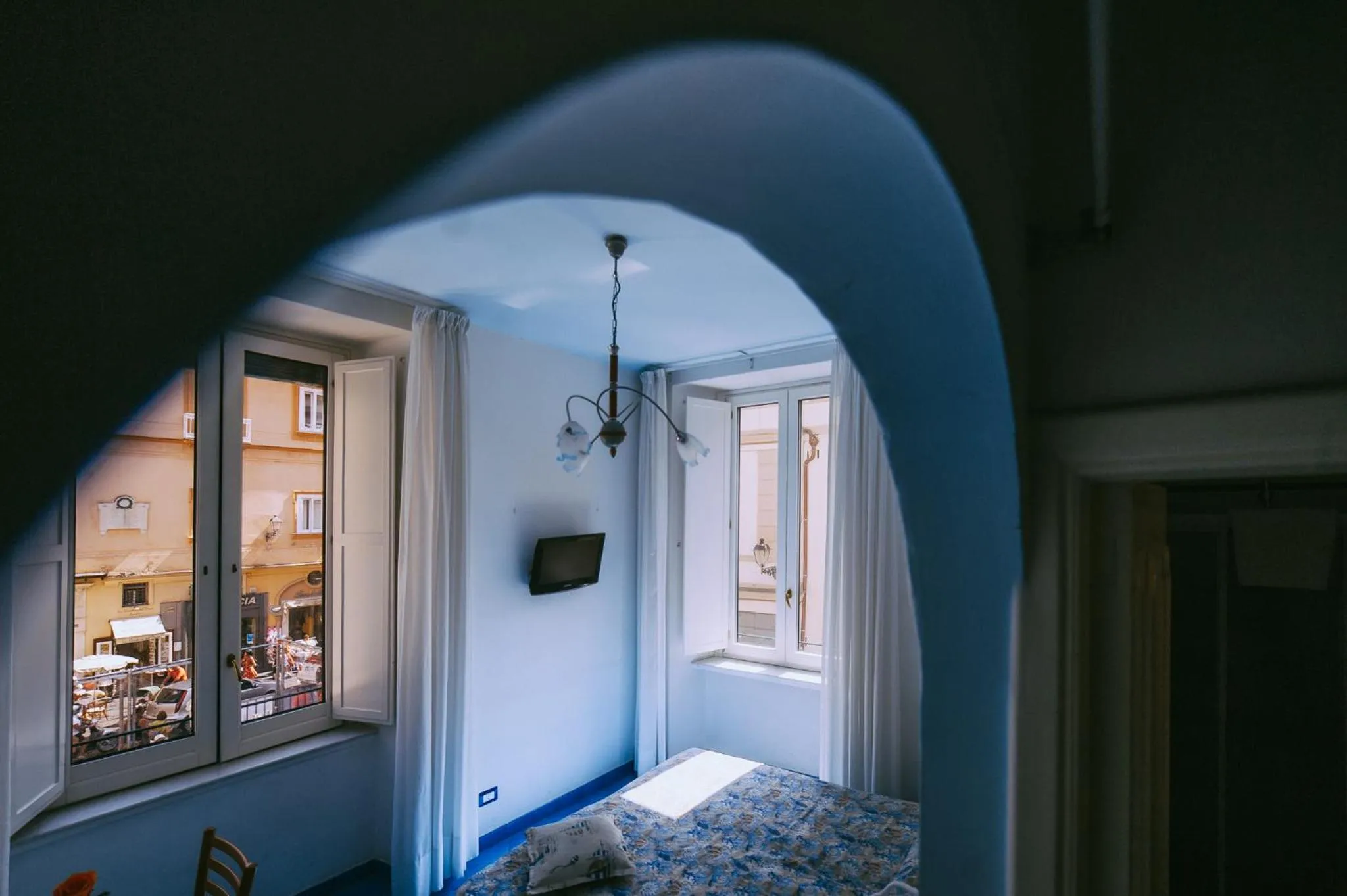 Photo of the whole room, Bed in Albergo S. Andrea