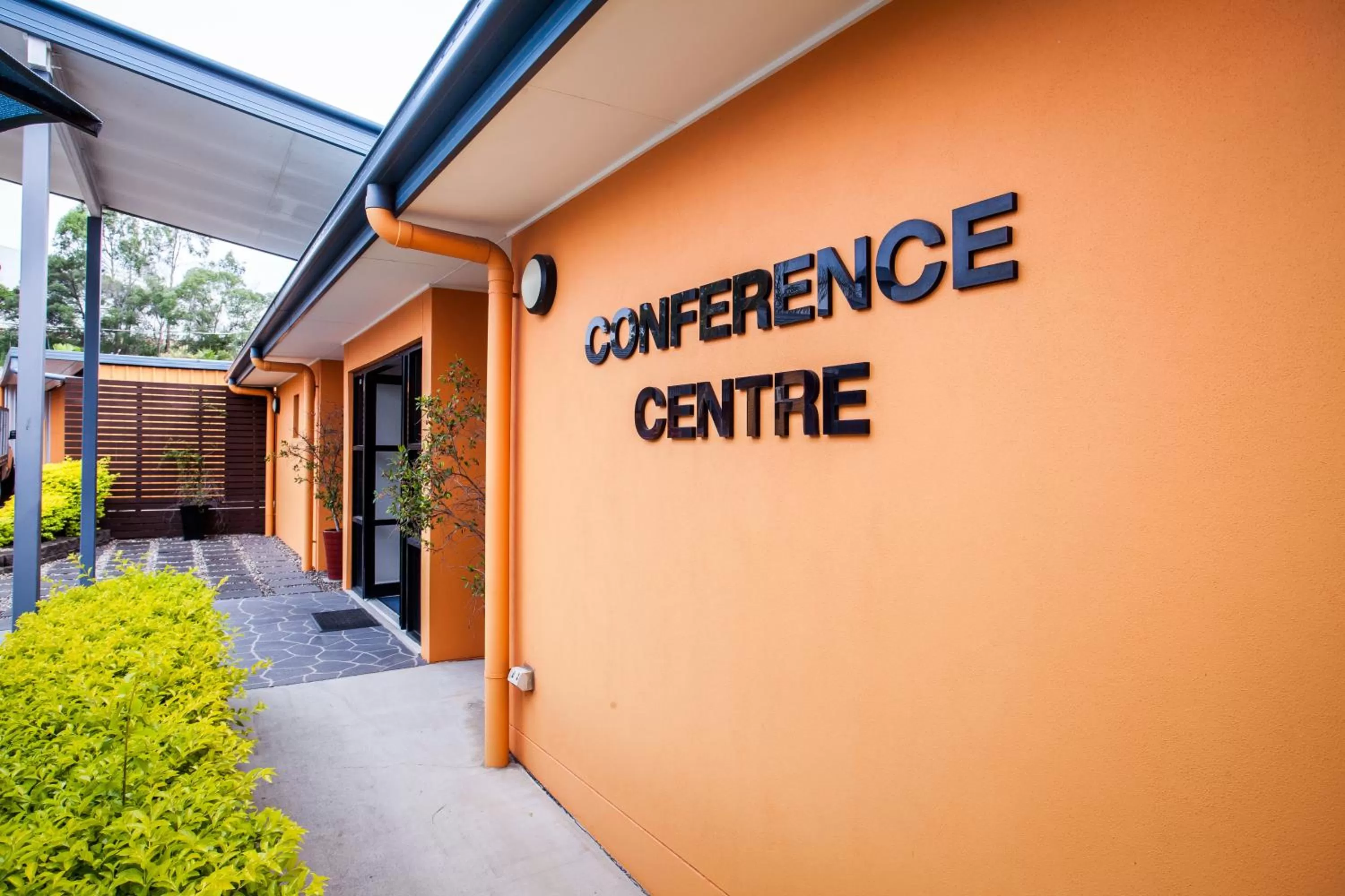 Property building in Darra Motel & Conference Centre