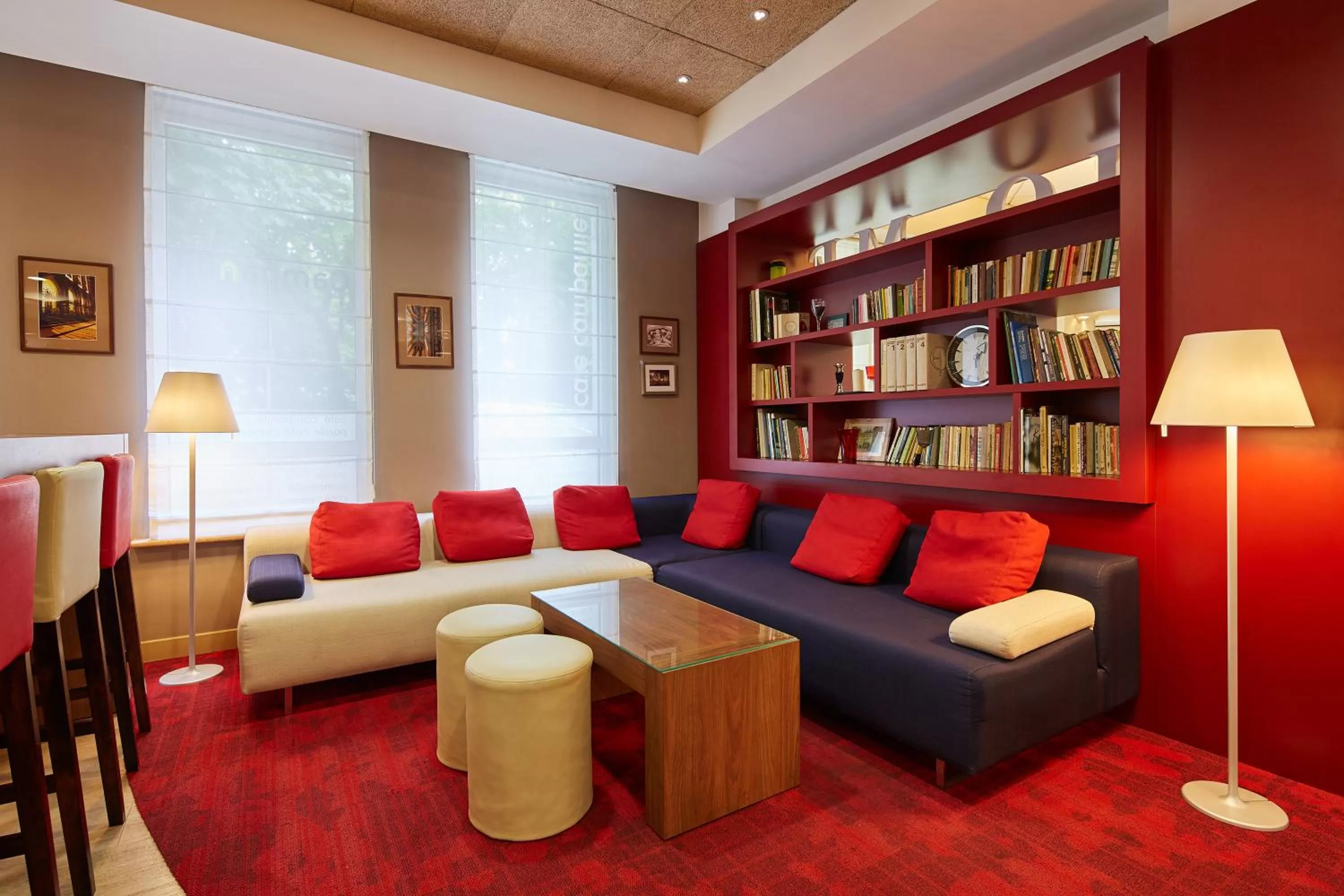 Seating area in CAMPANILE PRIME Krakow Old Town