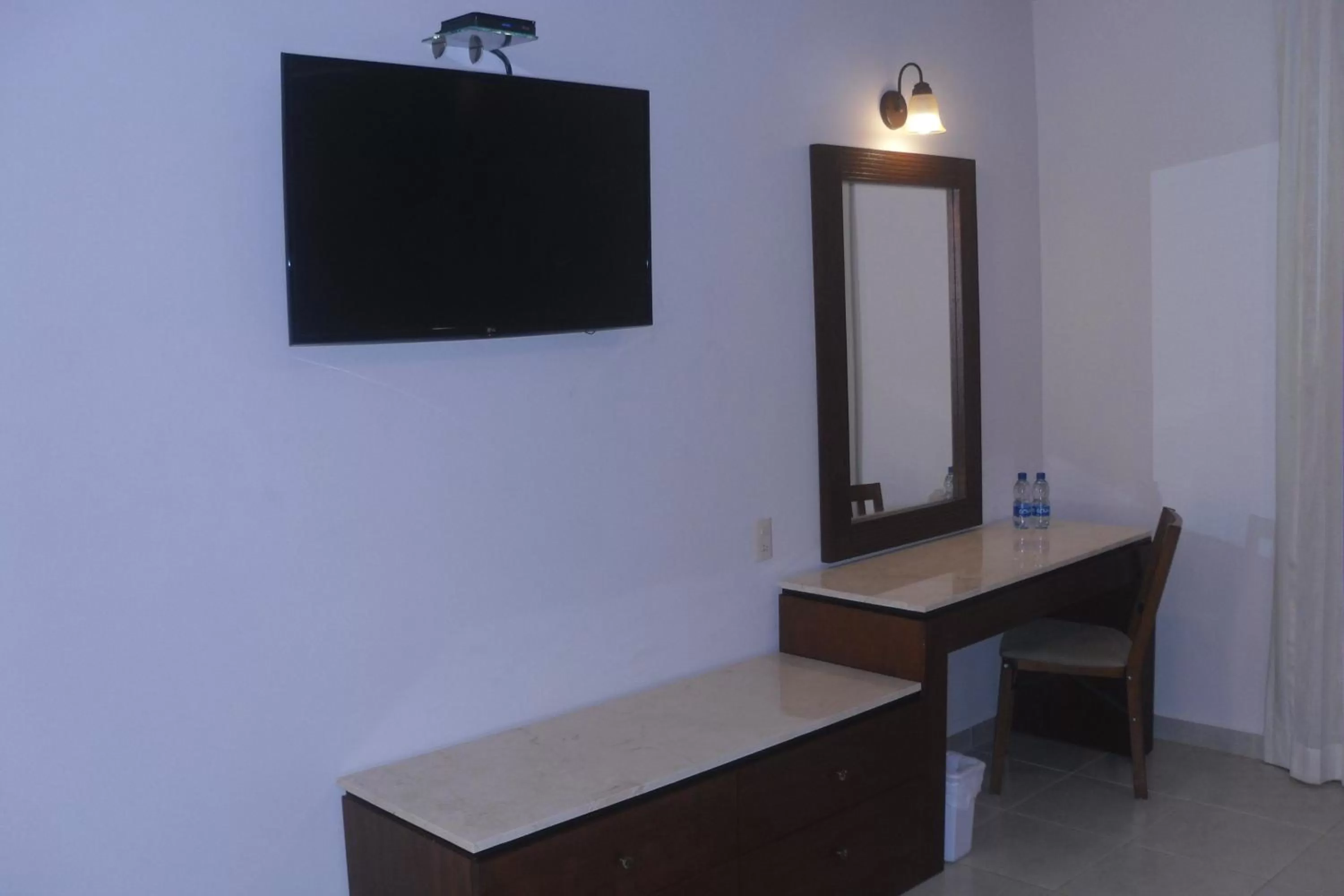 Seating area in TecnoHotel Valladolid