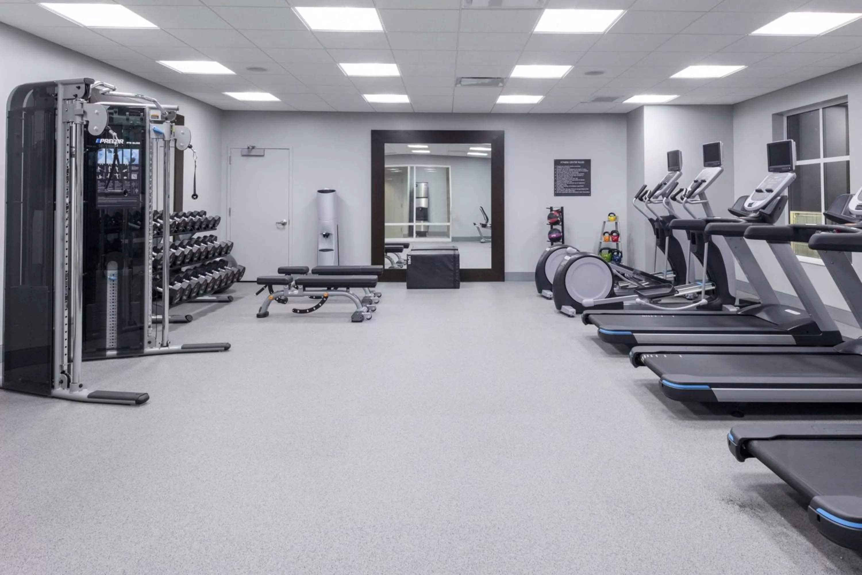 Fitness centre/facilities in Homewood Suites By Hilton Largo Washington Dc