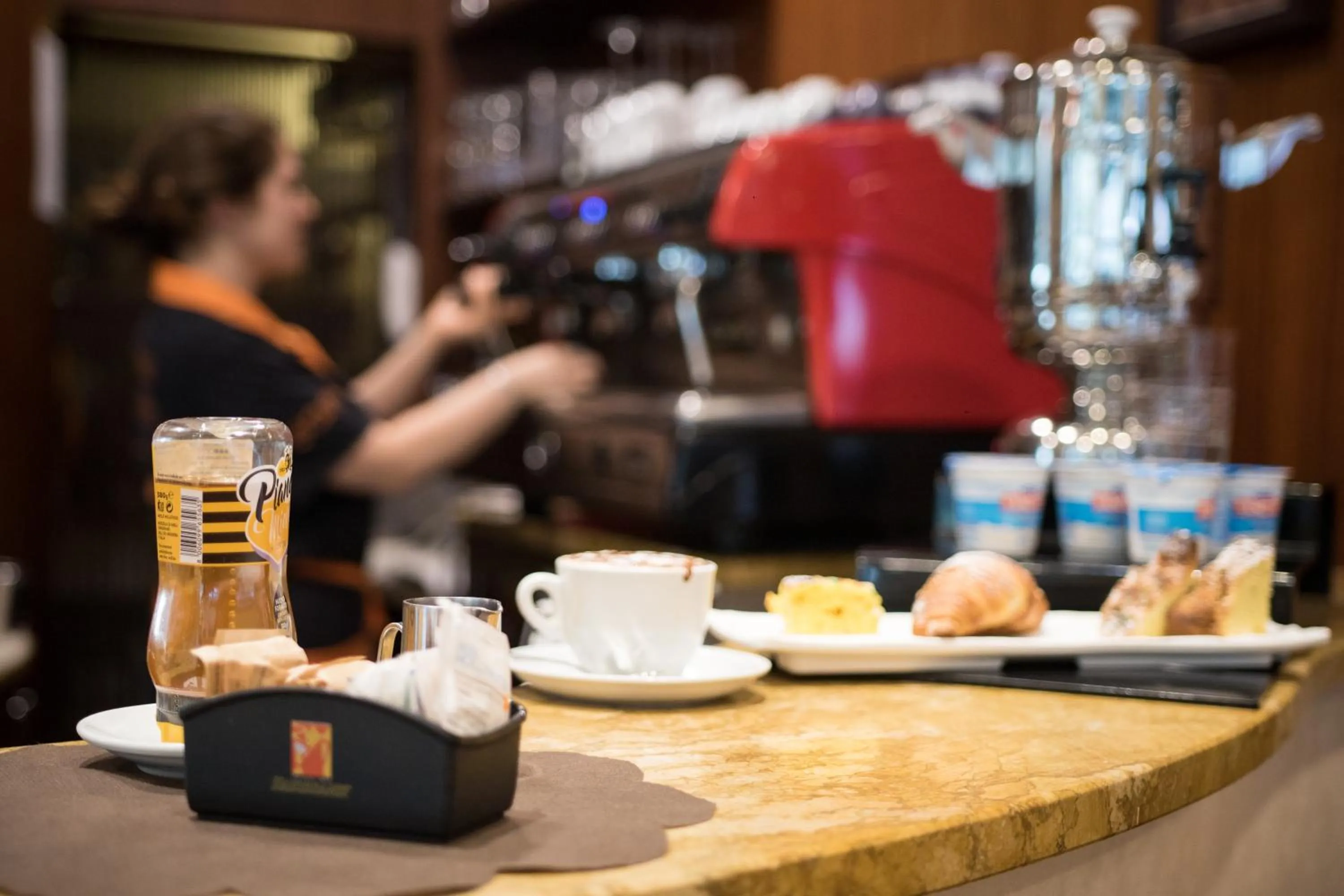 Lounge or bar in Hotel Dei Platani