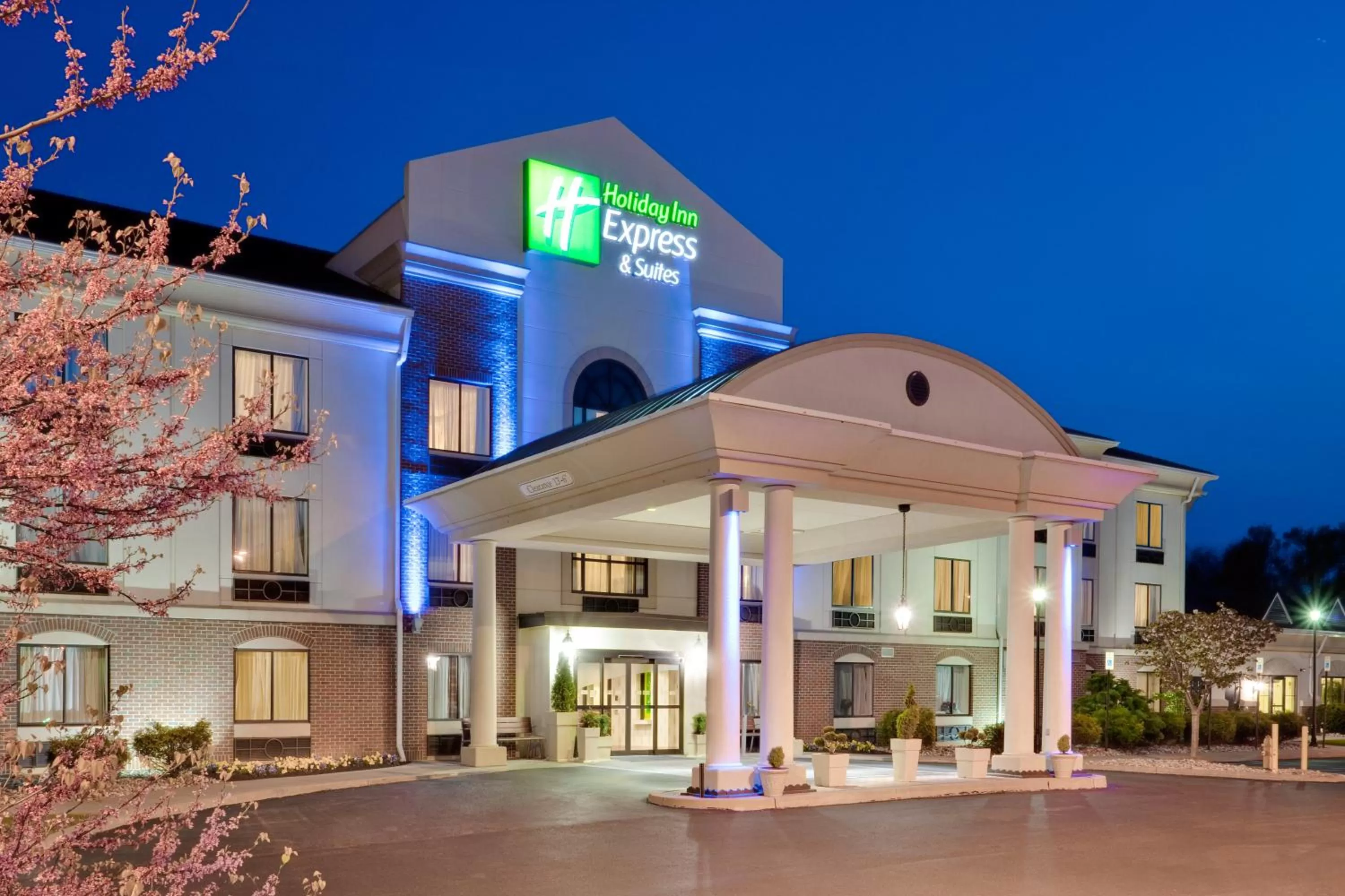 Property building in Holiday Inn Express Hotel & Suites Easton by IHG