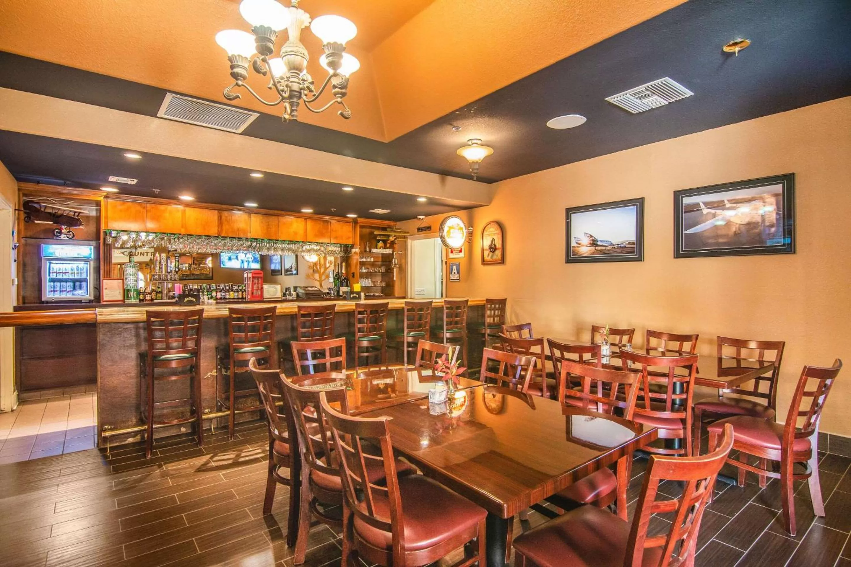 Lounge or bar in Comfort Inn & Suites Mojave