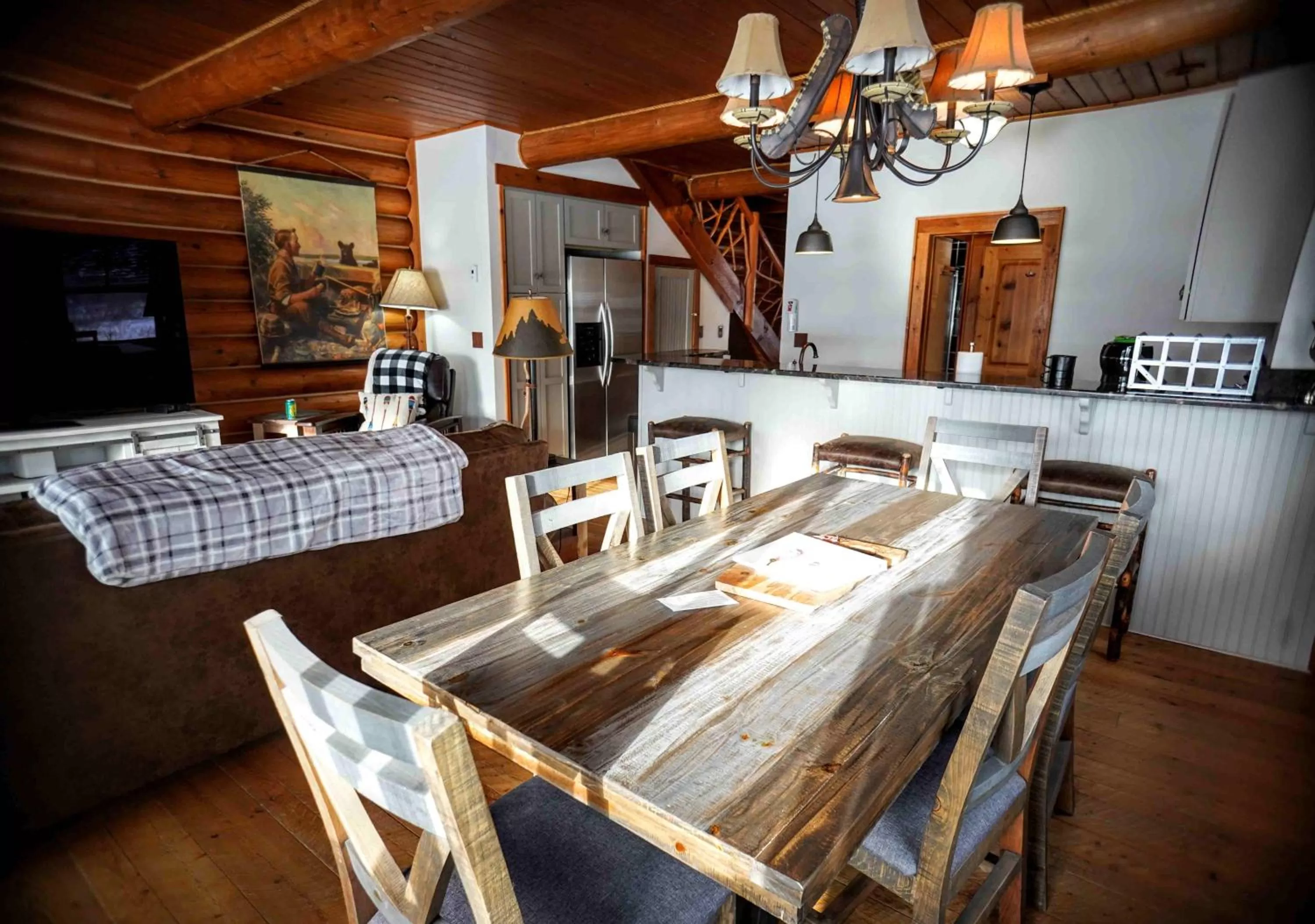 Dining Area in Ampersand Bay Resort
