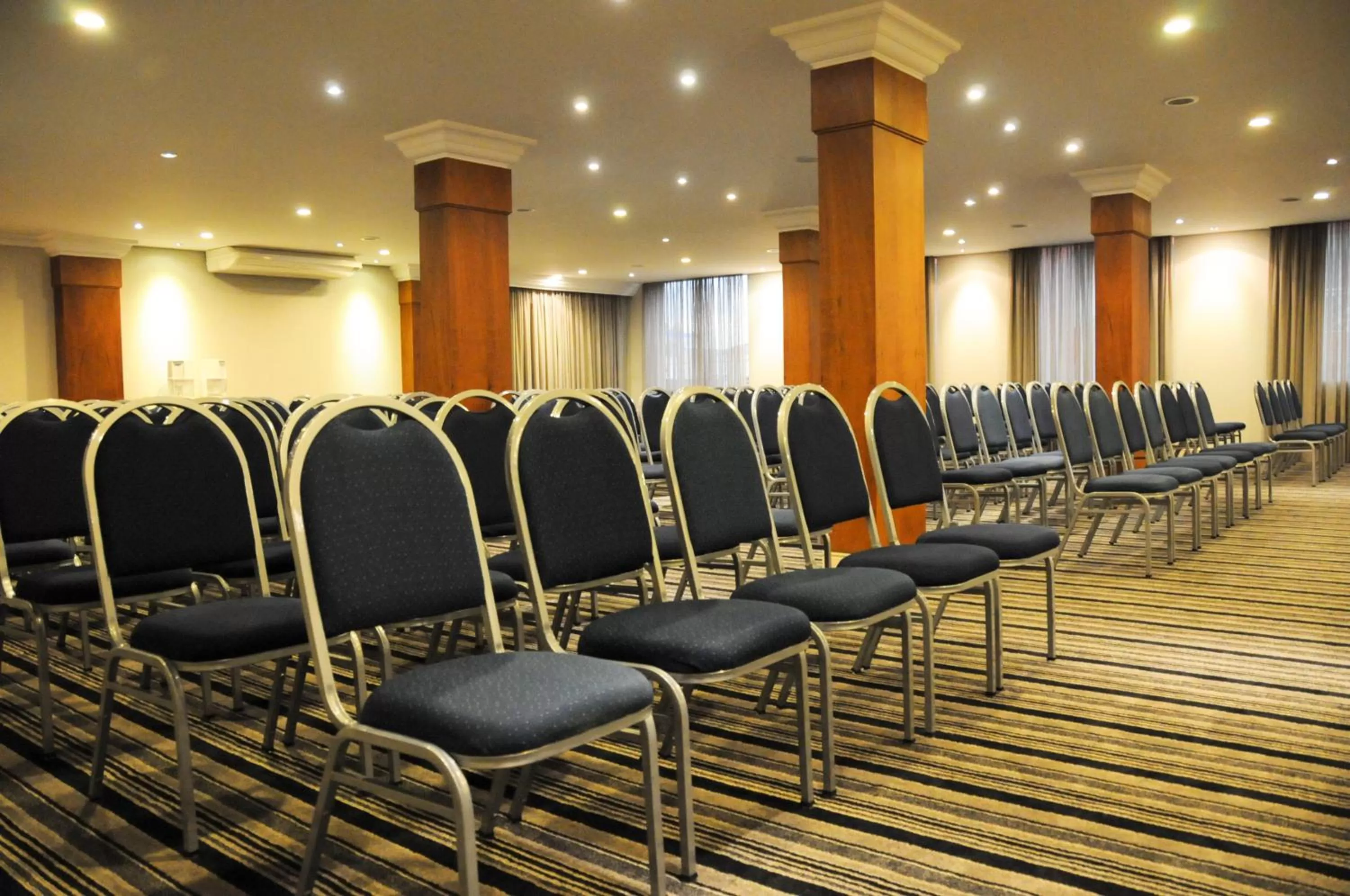 Banquet/Function facilities in Kuster Hotel