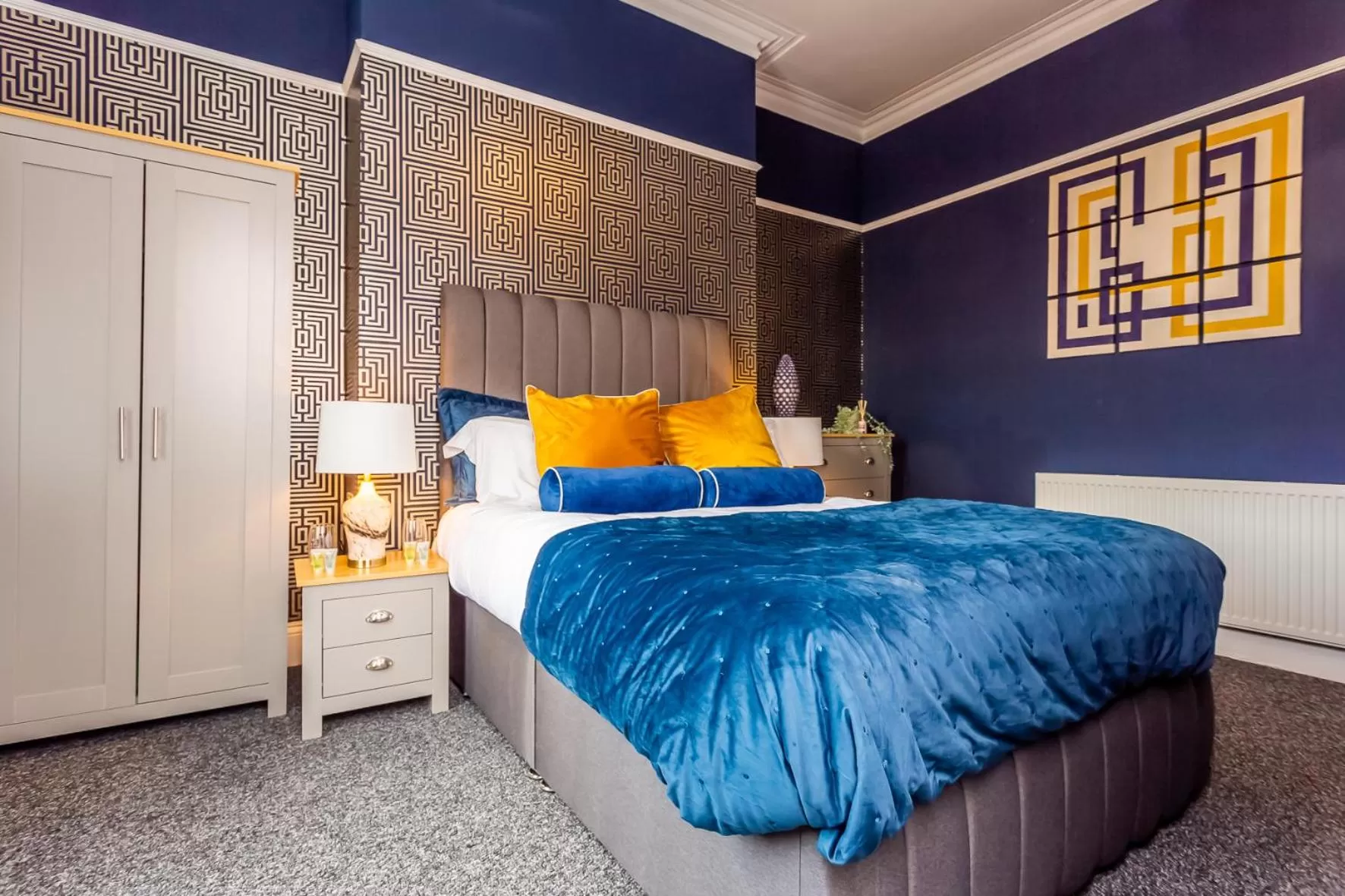 Bedroom, Bed in Comfy-Stays - Lower Ocean Road