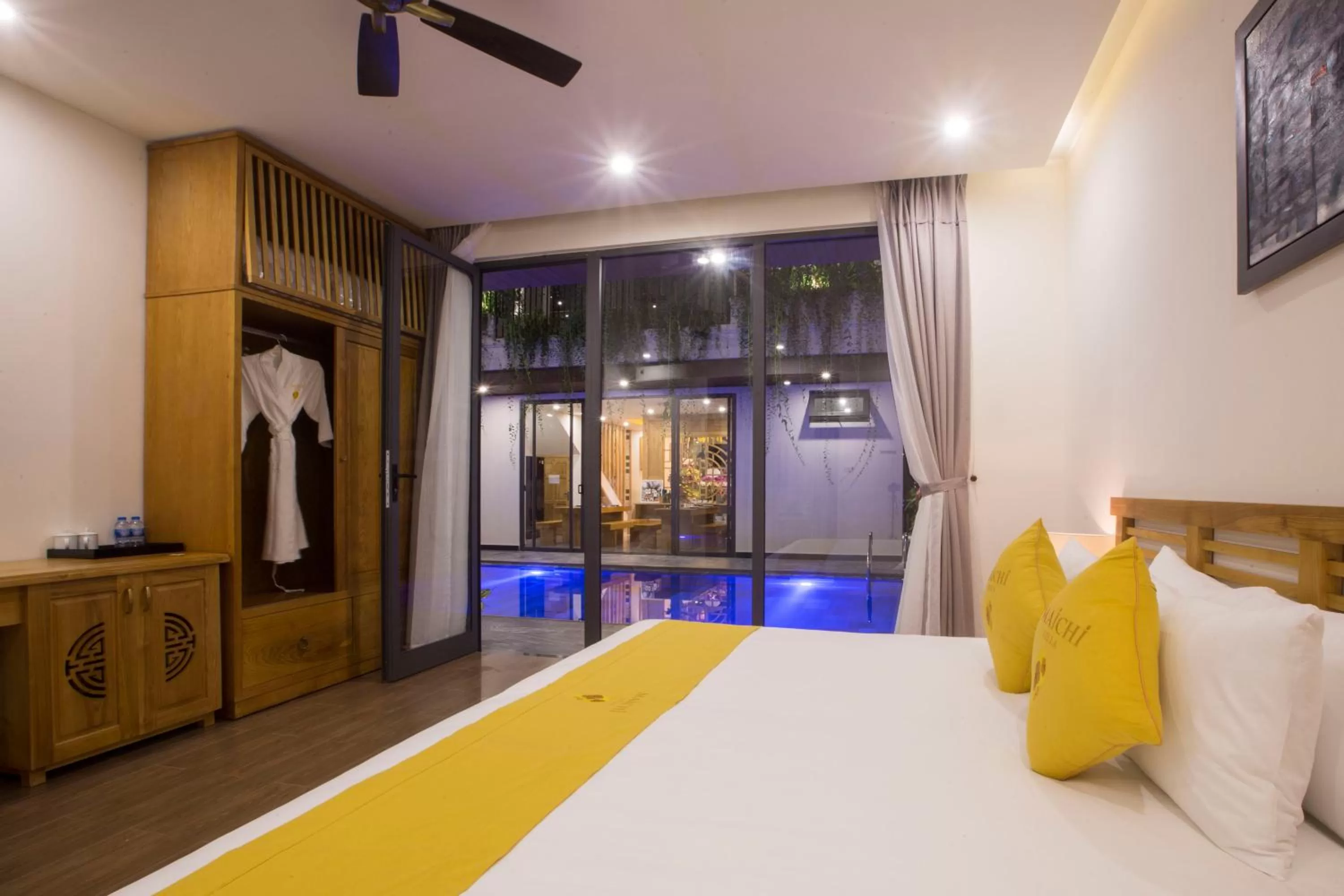 Night, Bed in MaiChi Villa Hoi An