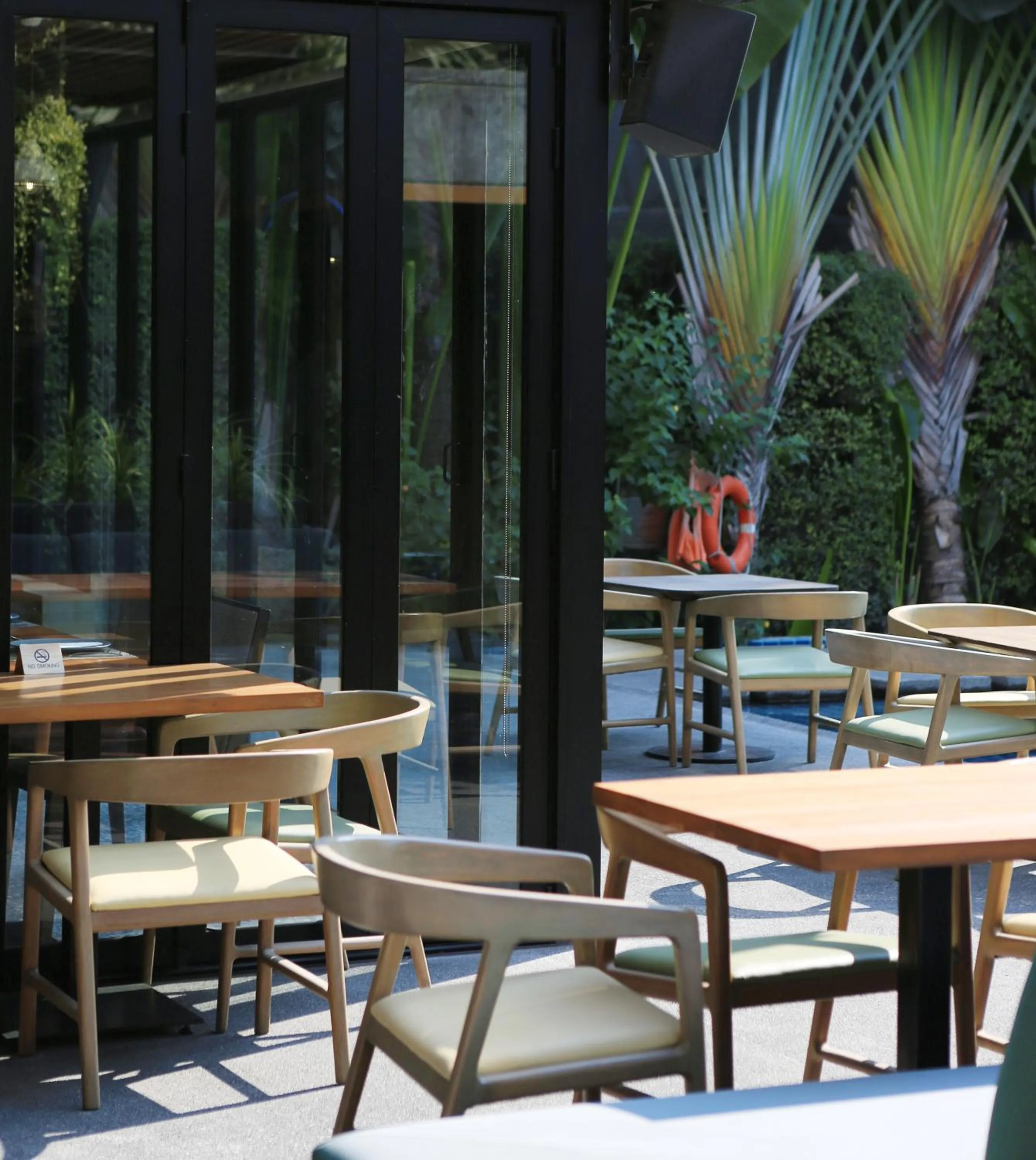 Restaurant/places to eat in The Silver Palm Wellness Resort