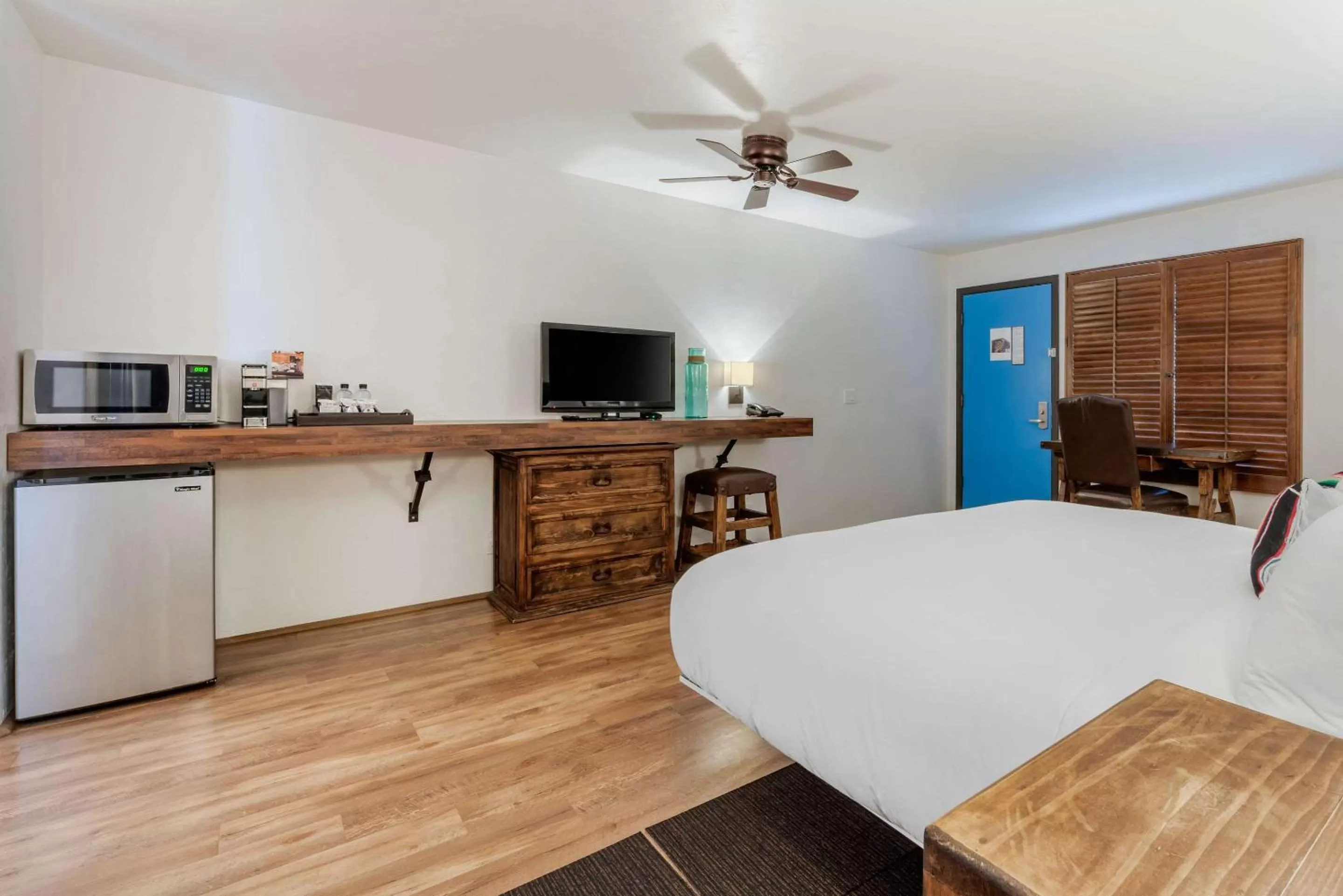 King Room - Accessible/Non-Smoking in Hacienda de Leal, Ascend Hotel Collection