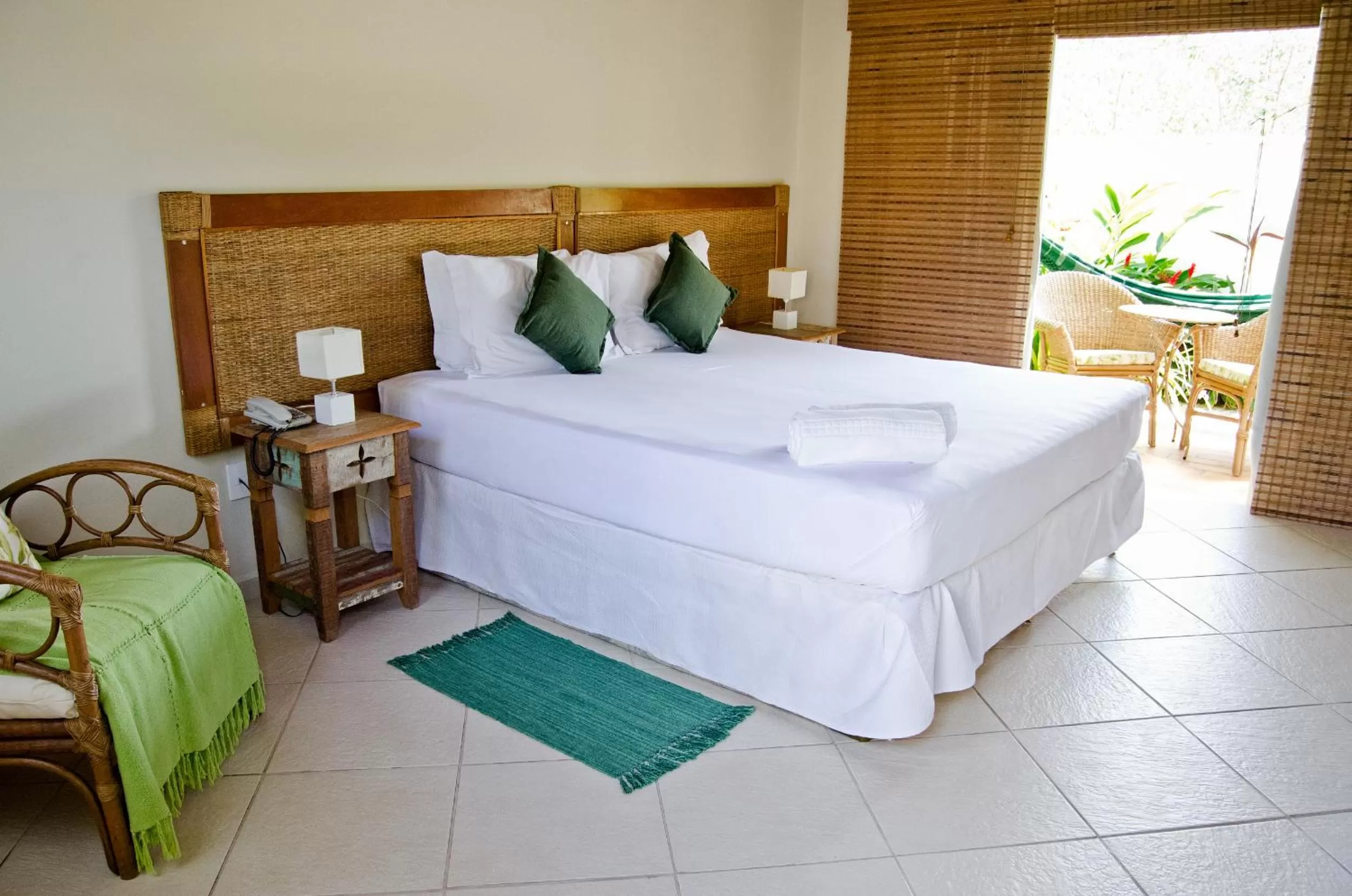 Patio, Bed in Pousada Pomar Paraty