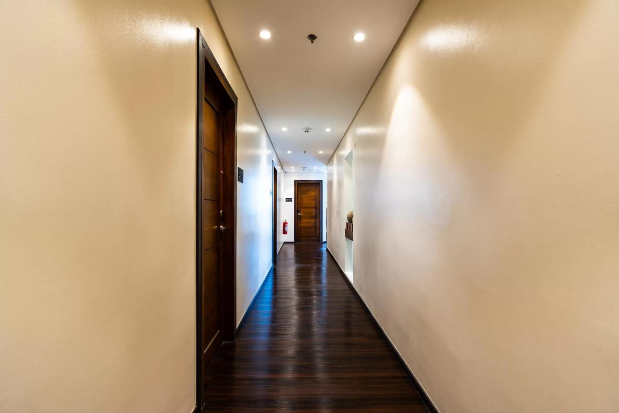 Area and facilities in MySpace Hotel Comembo Taguig