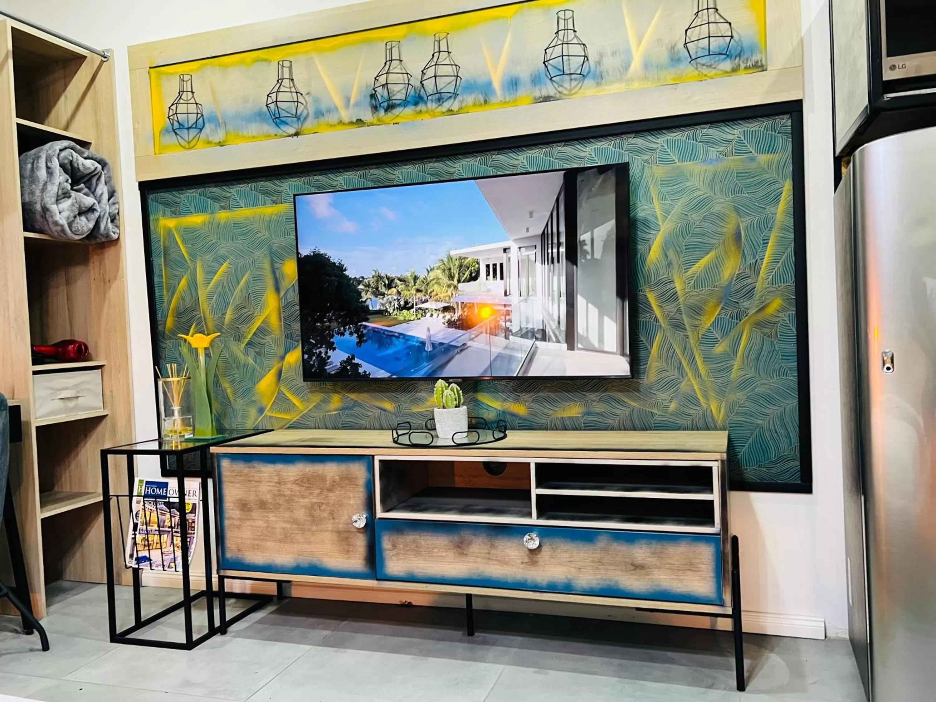 TV/Entertainment Center in 24 On Basil Inventive suites