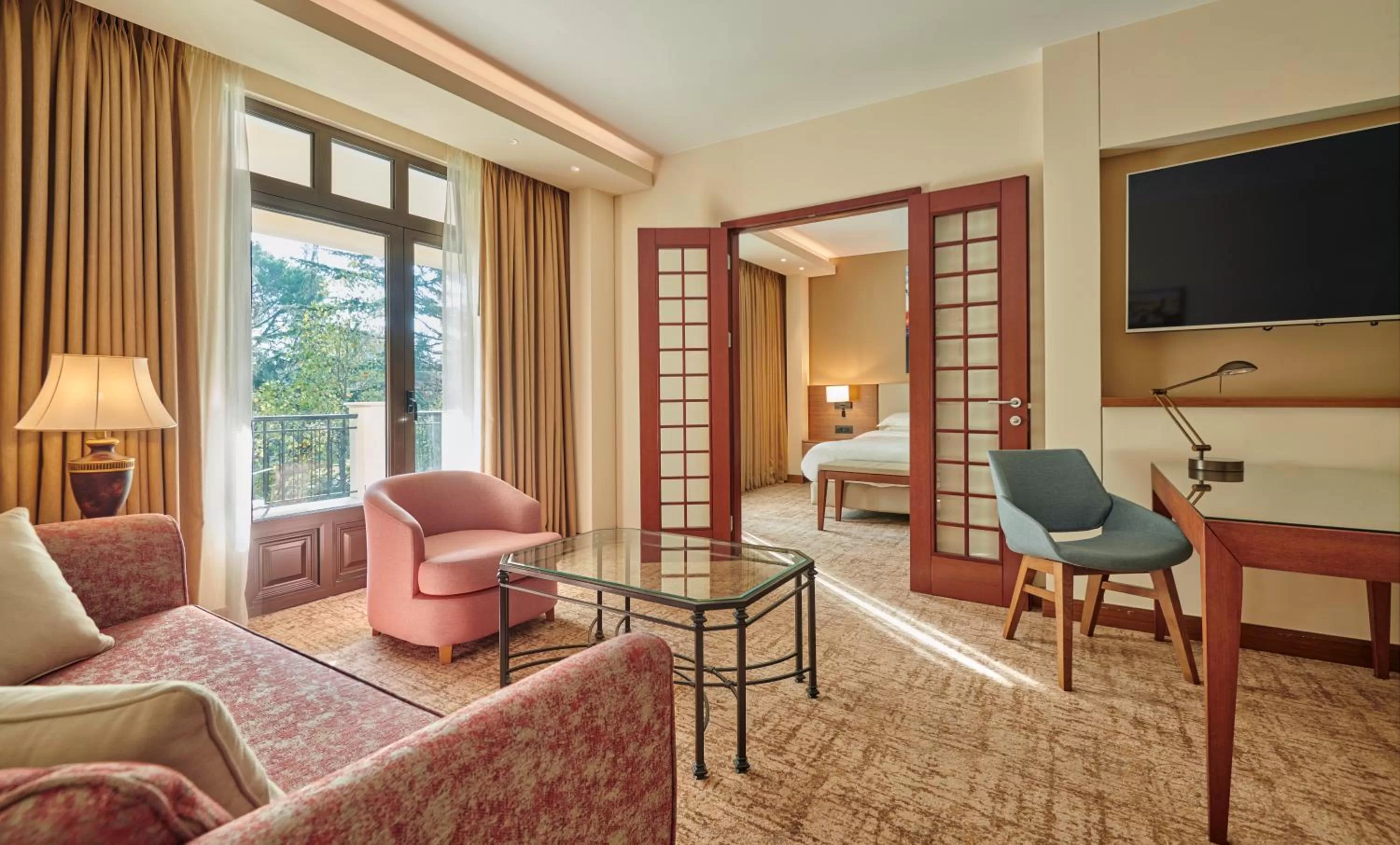 Living room in Hyatt Regency Thessaloniki