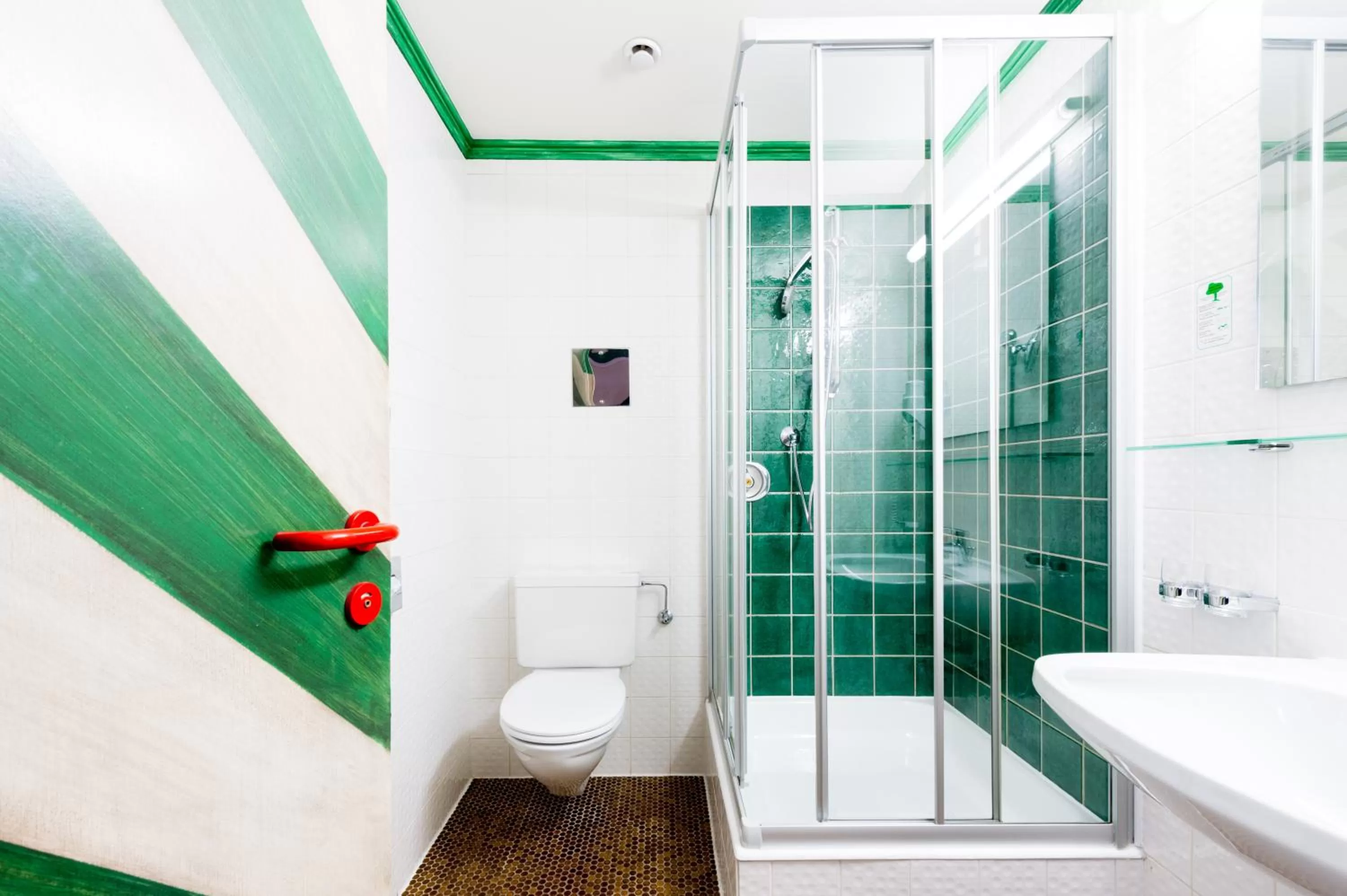 Bathroom in Hotel Schrofenstein