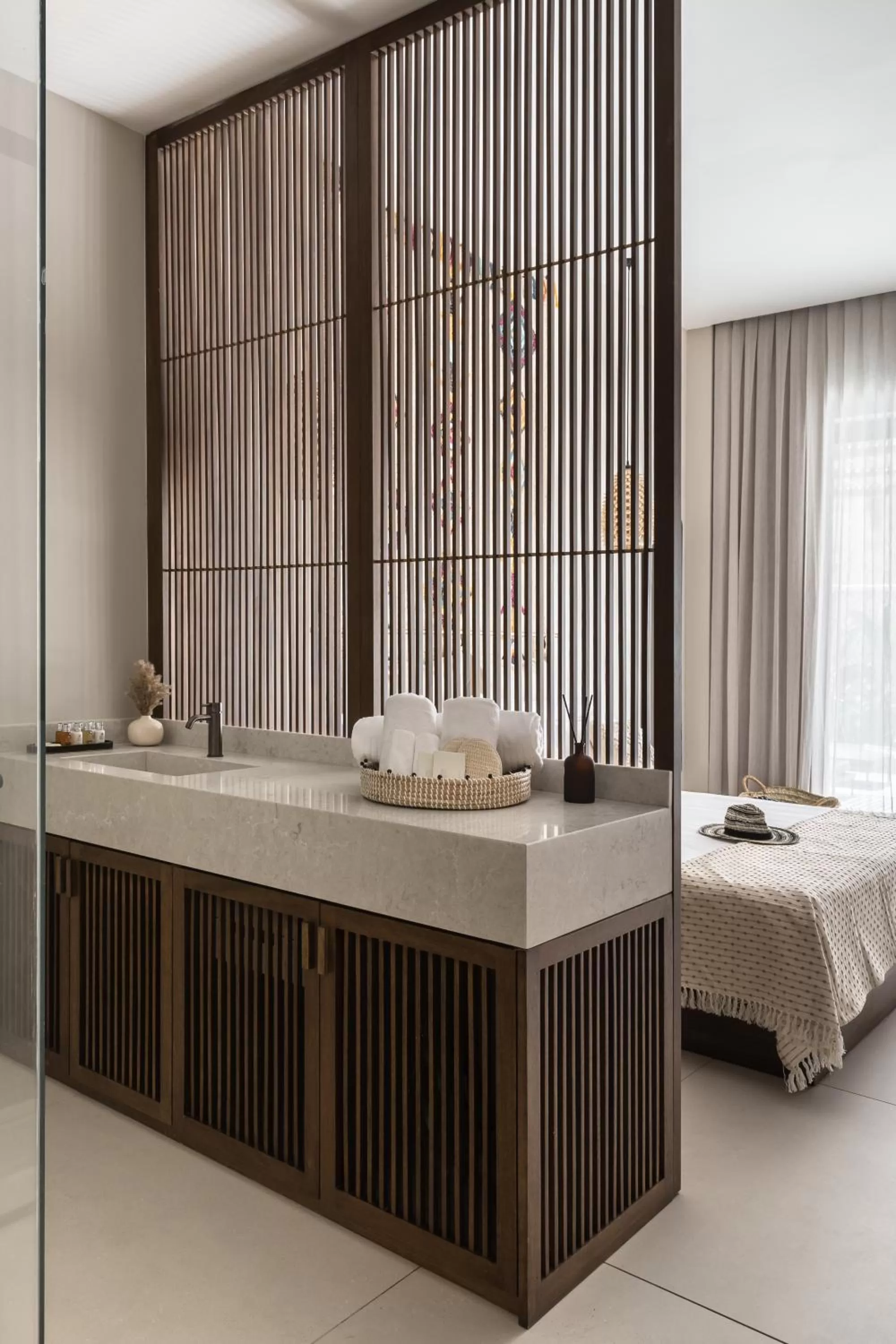 Bathroom, Bed in NOW-VX adults only