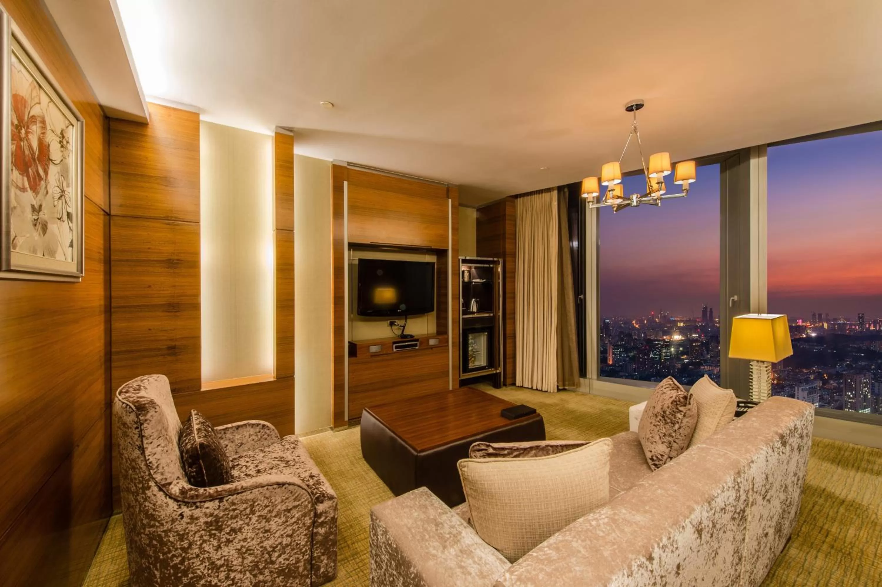 Photo of the whole room in InterContinental Nanjing by IHG