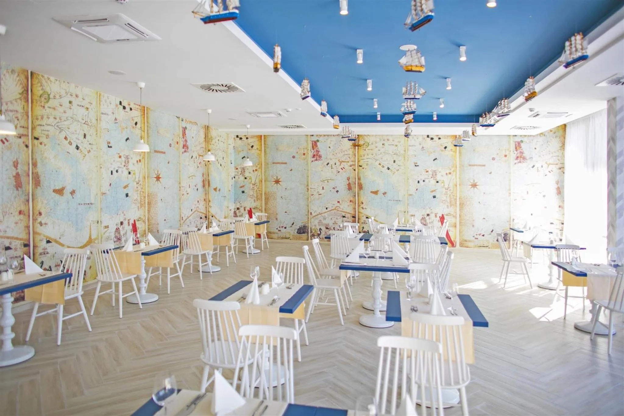 Restaurant/places to eat in Aminess Vival Port9 Resort